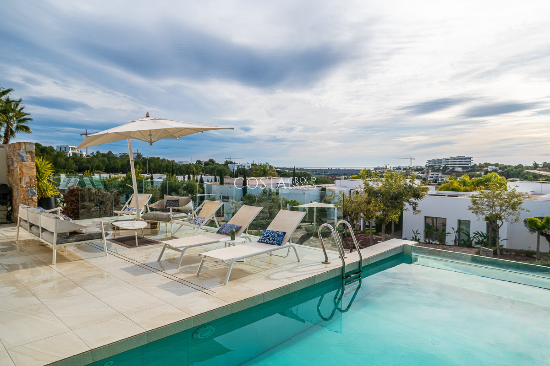 Wiederverkauf - Villa -
Orihuela Costa - Las Colinas Golf