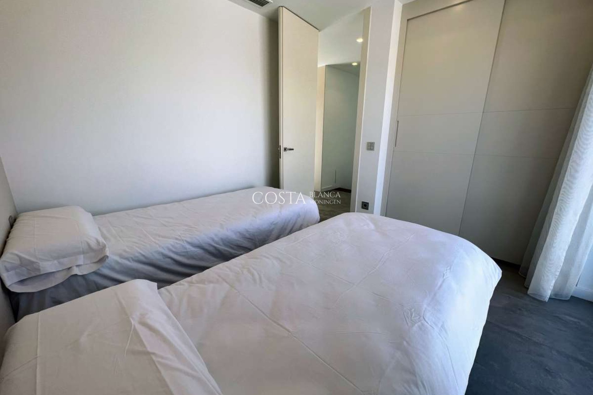 Wiederverkauf - Villa -
Orihuela Costa - Las Colinas Golf