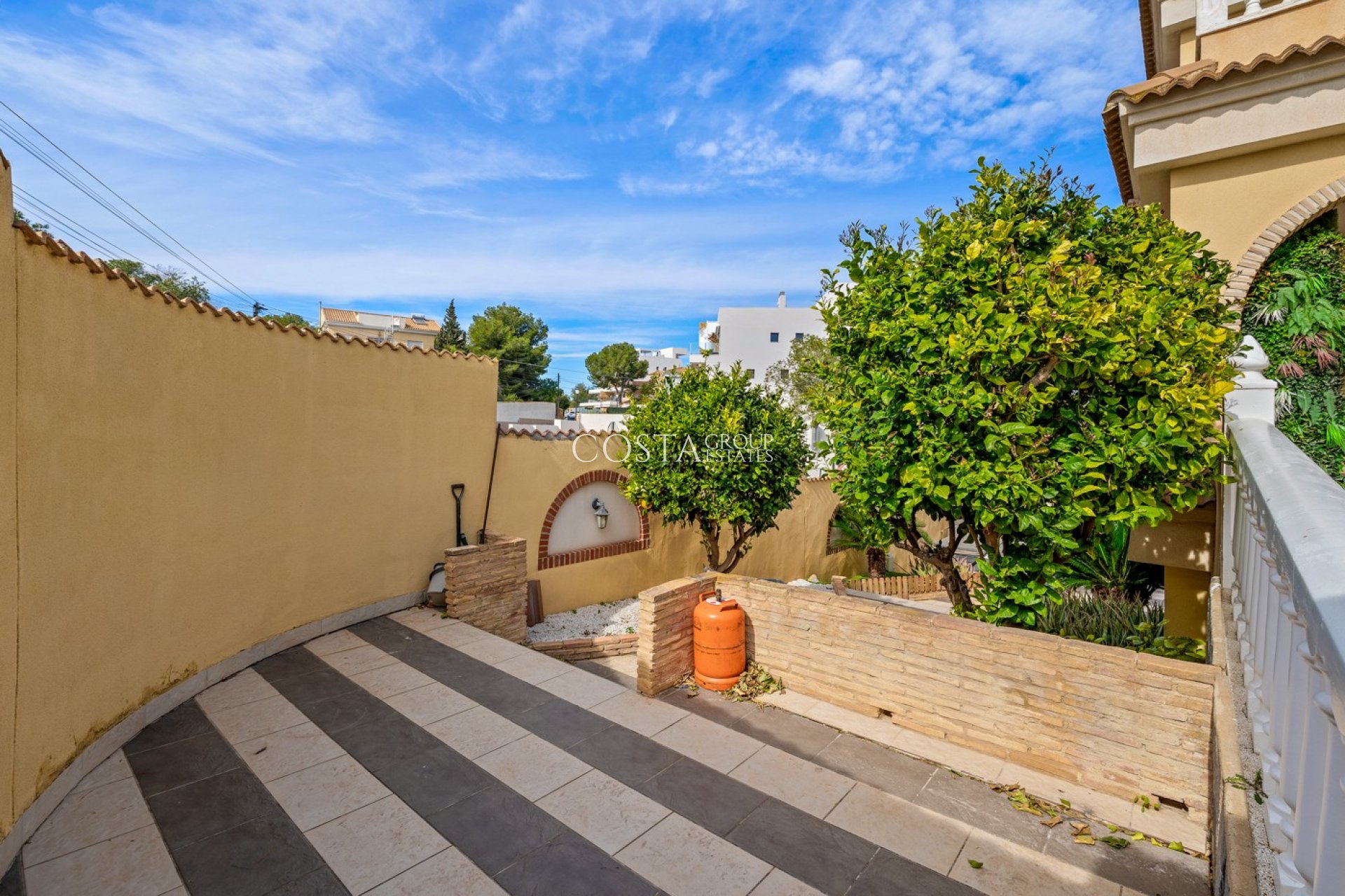 Wiederverkauf - Villa -
Orihuela Costa - Las Filipinas