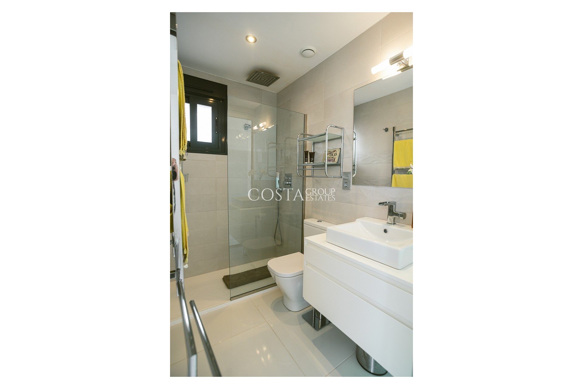 Wiederverkauf - Villa -
Orihuela Costa - Lomas De Cabo Roig