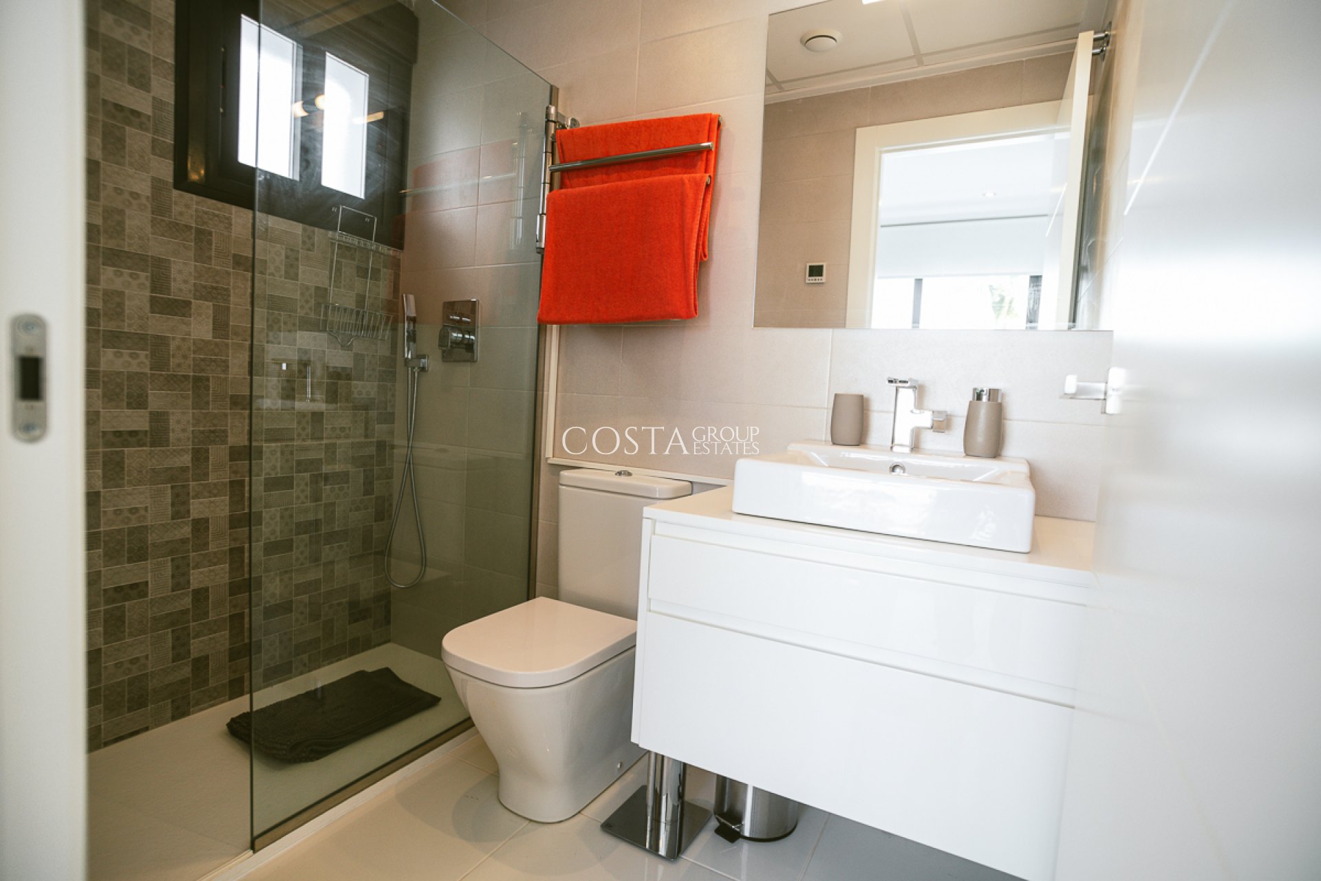 Wiederverkauf - Villa -
Orihuela Costa - Lomas De Cabo Roig