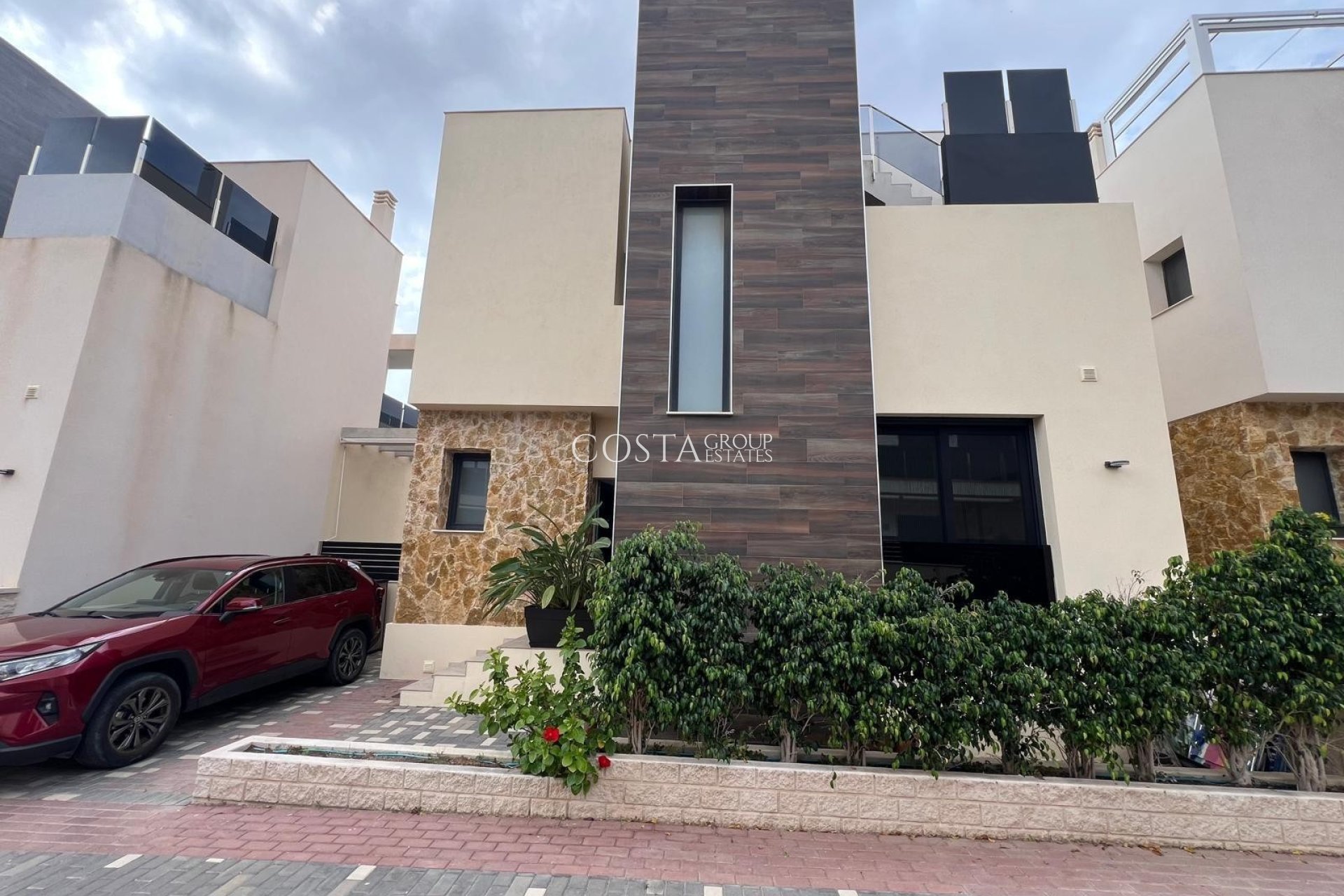 Wiederverkauf - Villa -
Orihuela Costa - Lomas De Cabo Roig