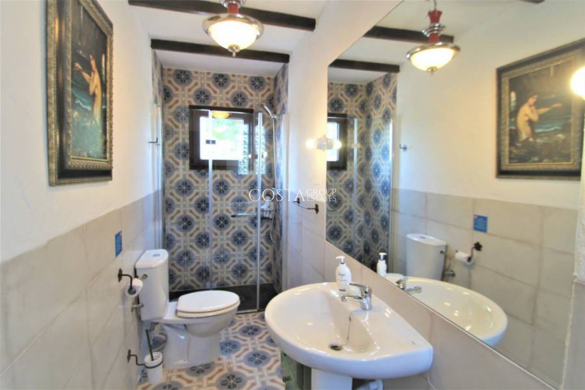 Wiederverkauf - Villa -
Orihuela Costa - Lomas de Cabo Roig