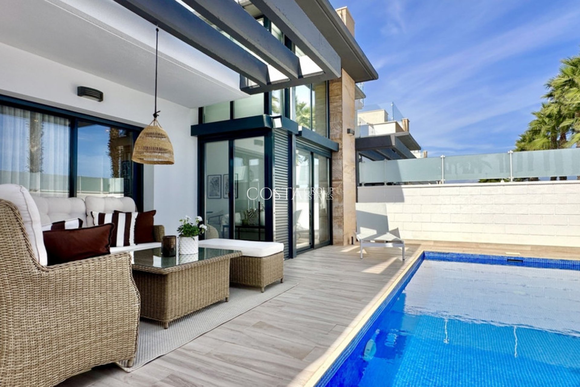 Wiederverkauf - Villa -
Orihuela Costa - Lomas de Cabo Roig