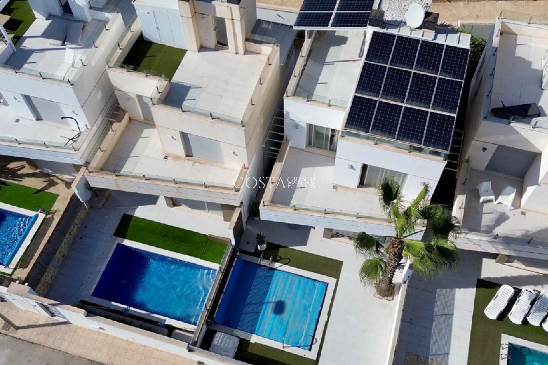 Wiederverkauf - Villa -
Orihuela Costa - Lomas de Cabo Roig