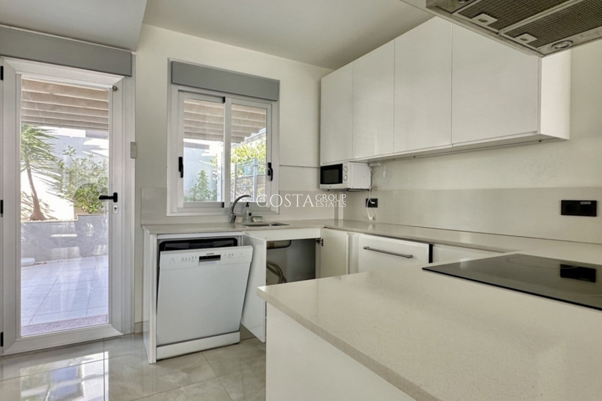 Wiederverkauf - Villa -
Orihuela Costa - Lomas de Cabo Roig