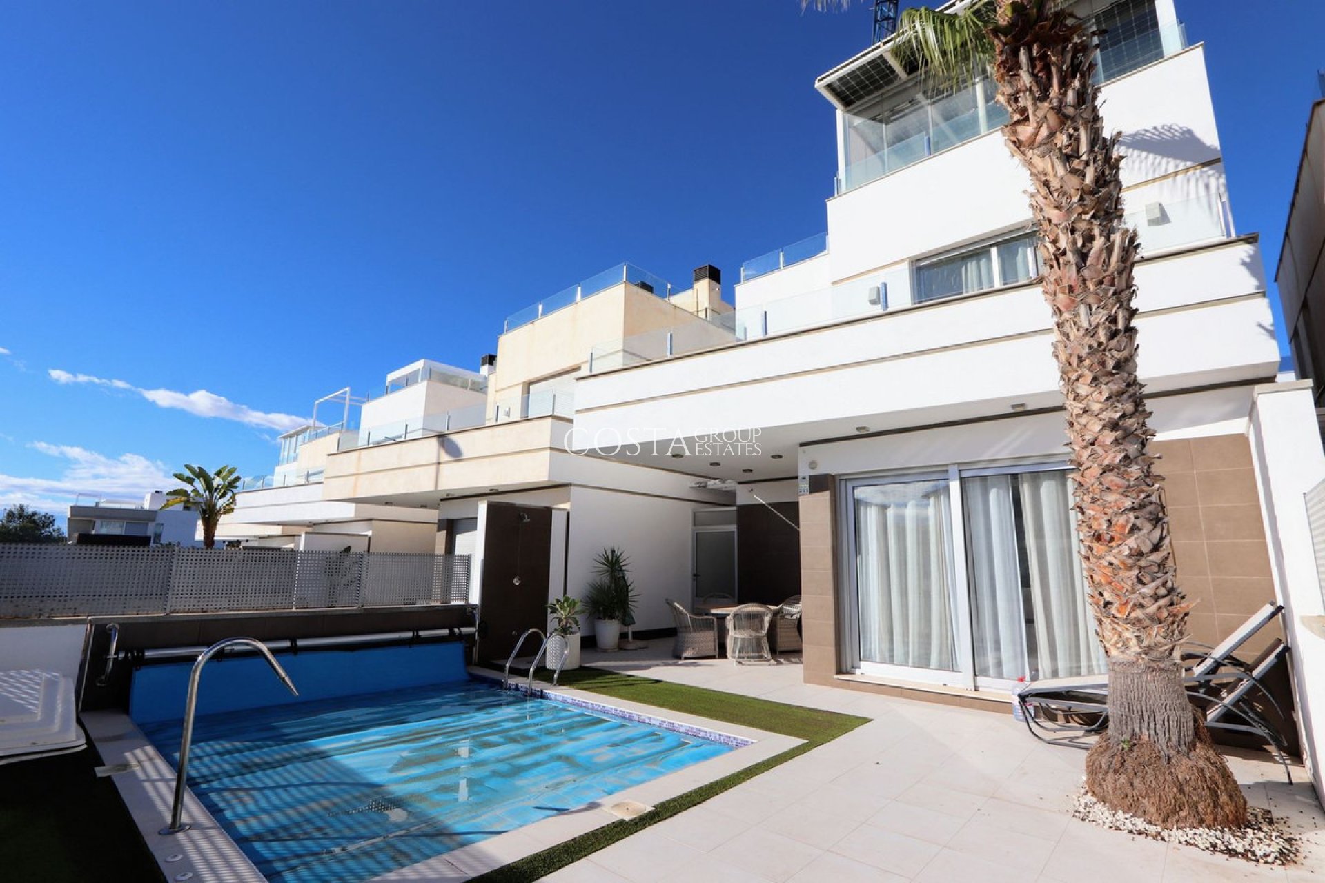 Wiederverkauf - Villa -
Orihuela Costa - Lomas de Cabo Roig