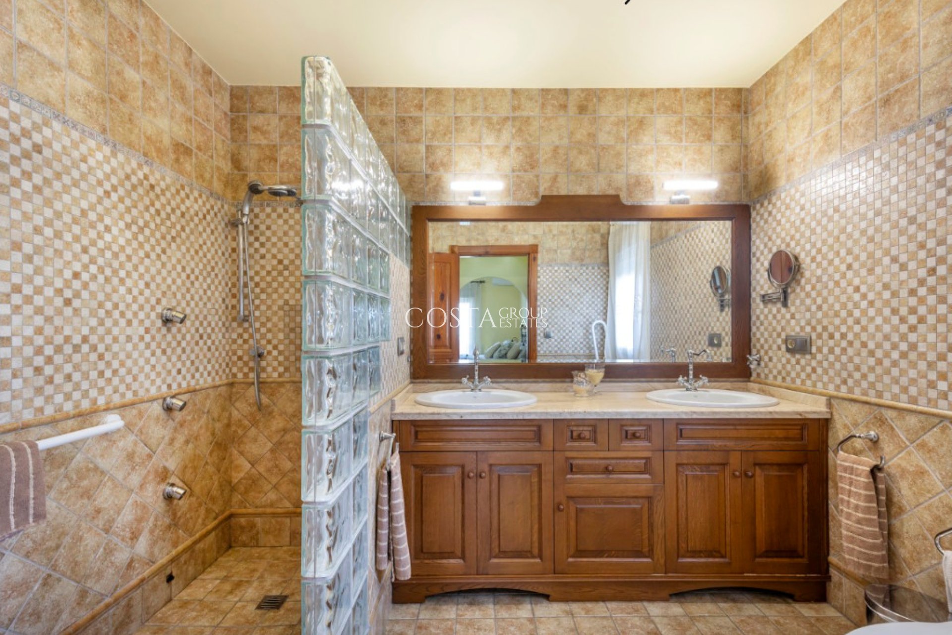 Wiederverkauf - Villa -
Orihuela Costa - Los Altos