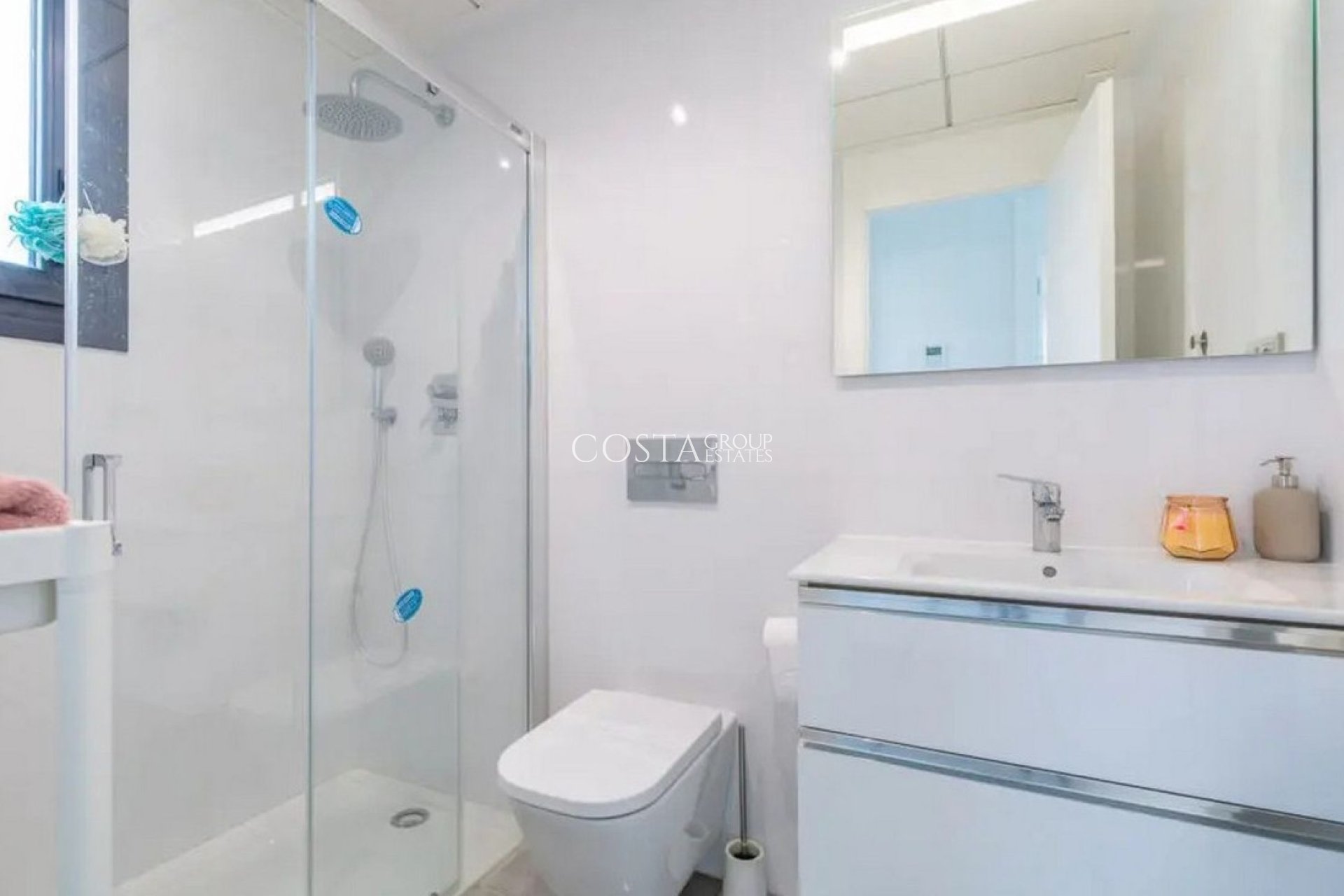 Wiederverkauf - Villa -
Orihuela Costa - Los Balcones