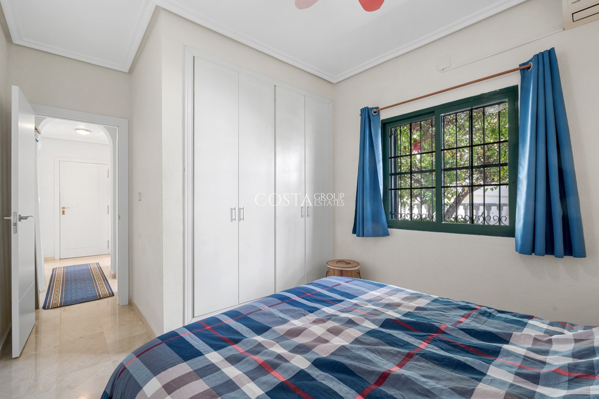 Wiederverkauf - Villa -
Orihuela Costa - Los Dolses