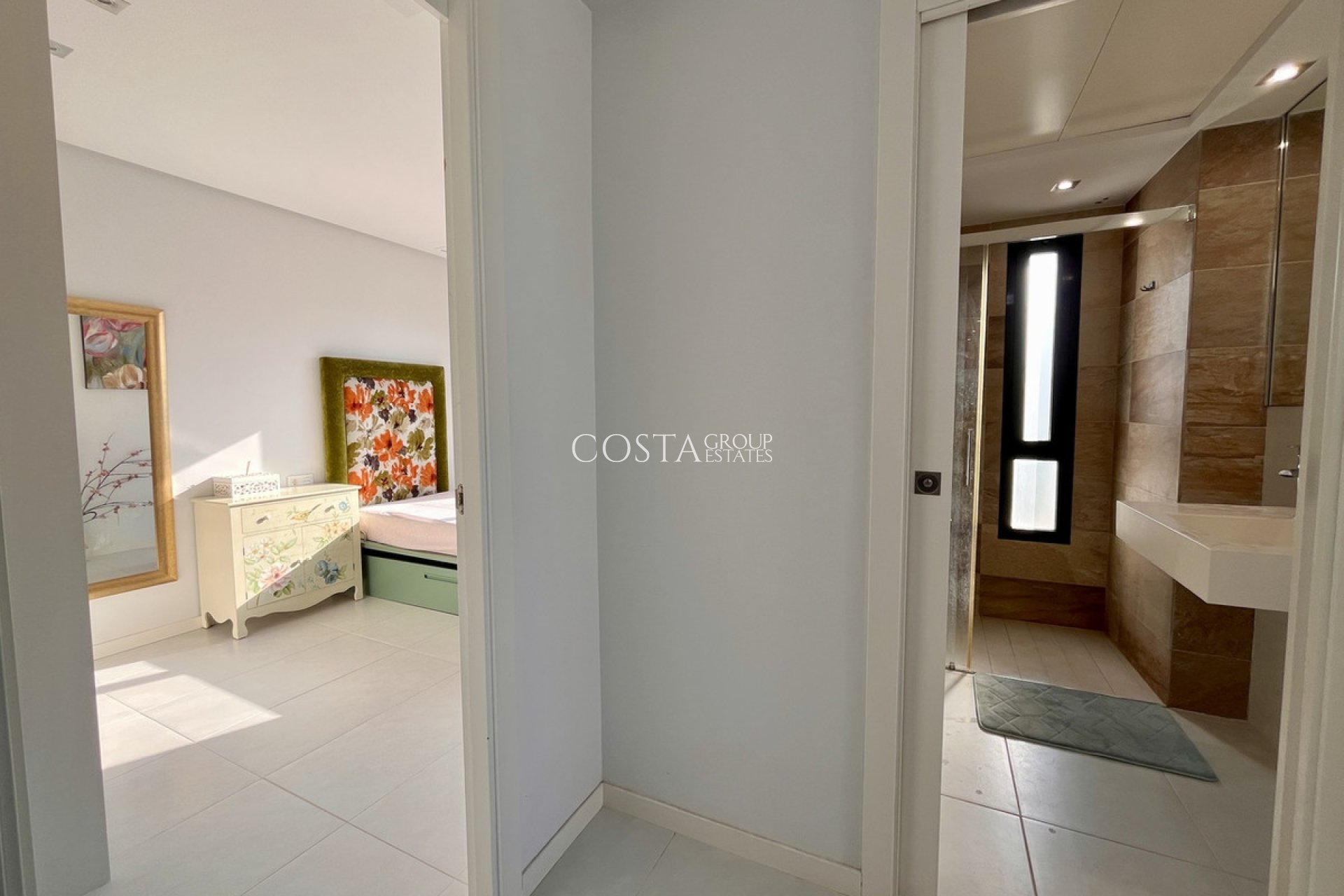 Wiederverkauf - Villa -
Orihuela Costa - Los Dolses