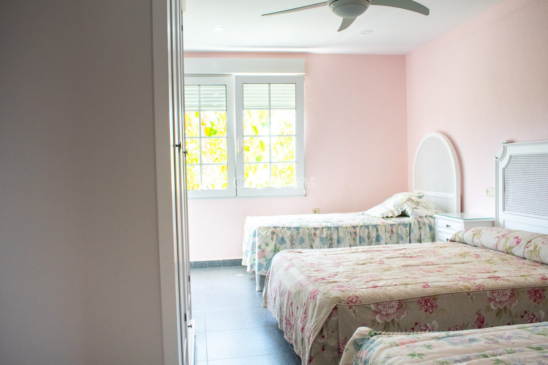 Wiederverkauf - Villa -
Orihuela Costa - MUY CERCA DE LA PLAYA