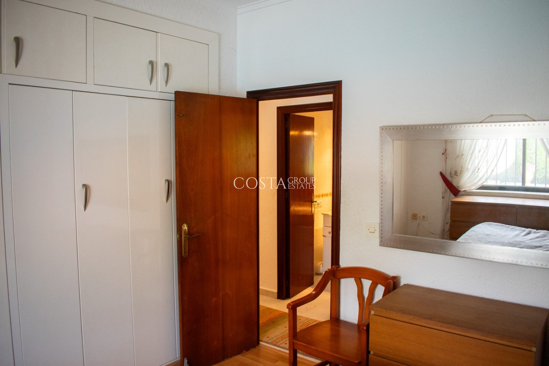 Wiederverkauf - Villa -
Orihuela Costa - MUY CERCA DE LA PLAYA