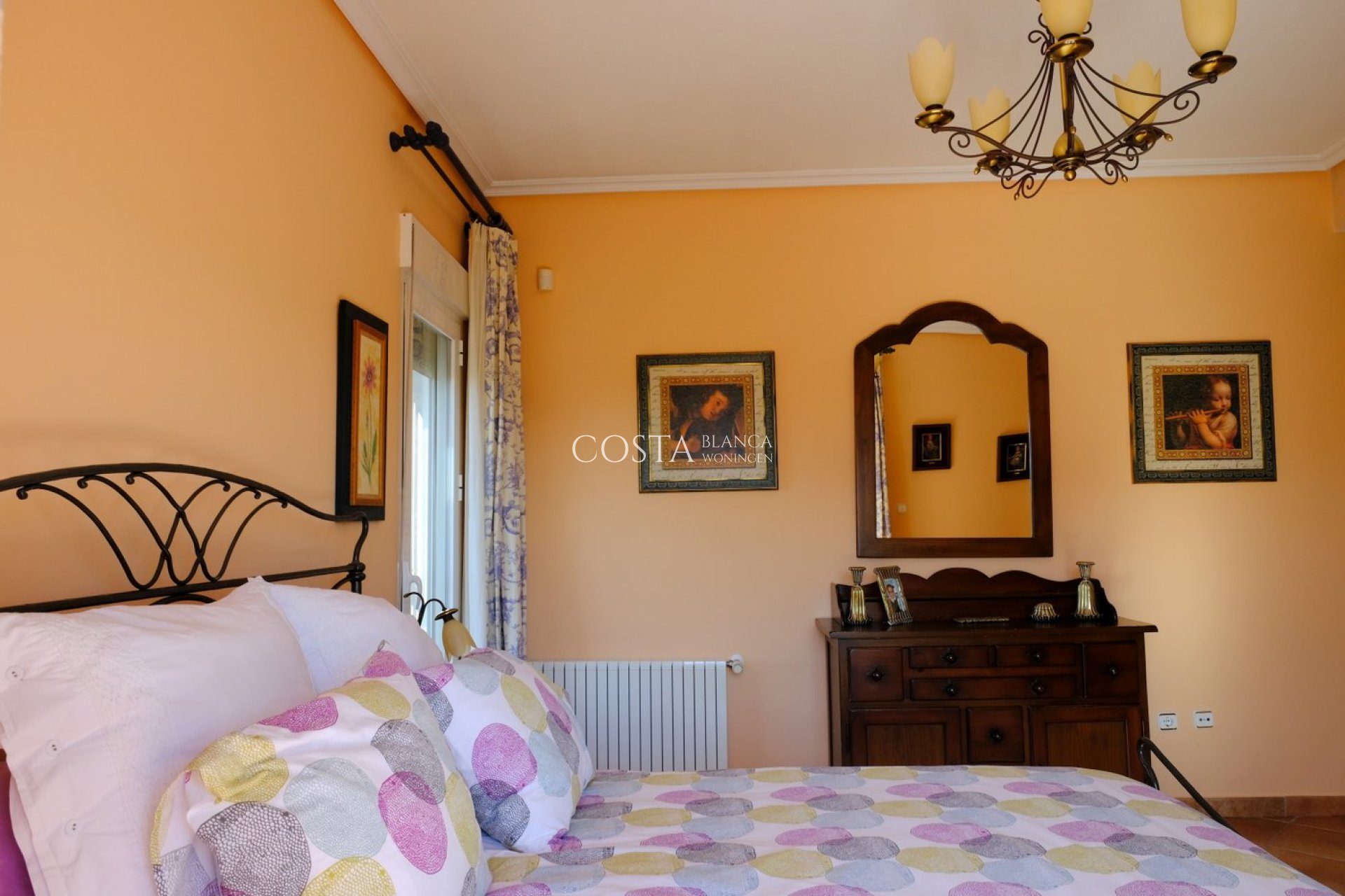 Wiederverkauf - Villa -
Orihuela Costa - Orihuela