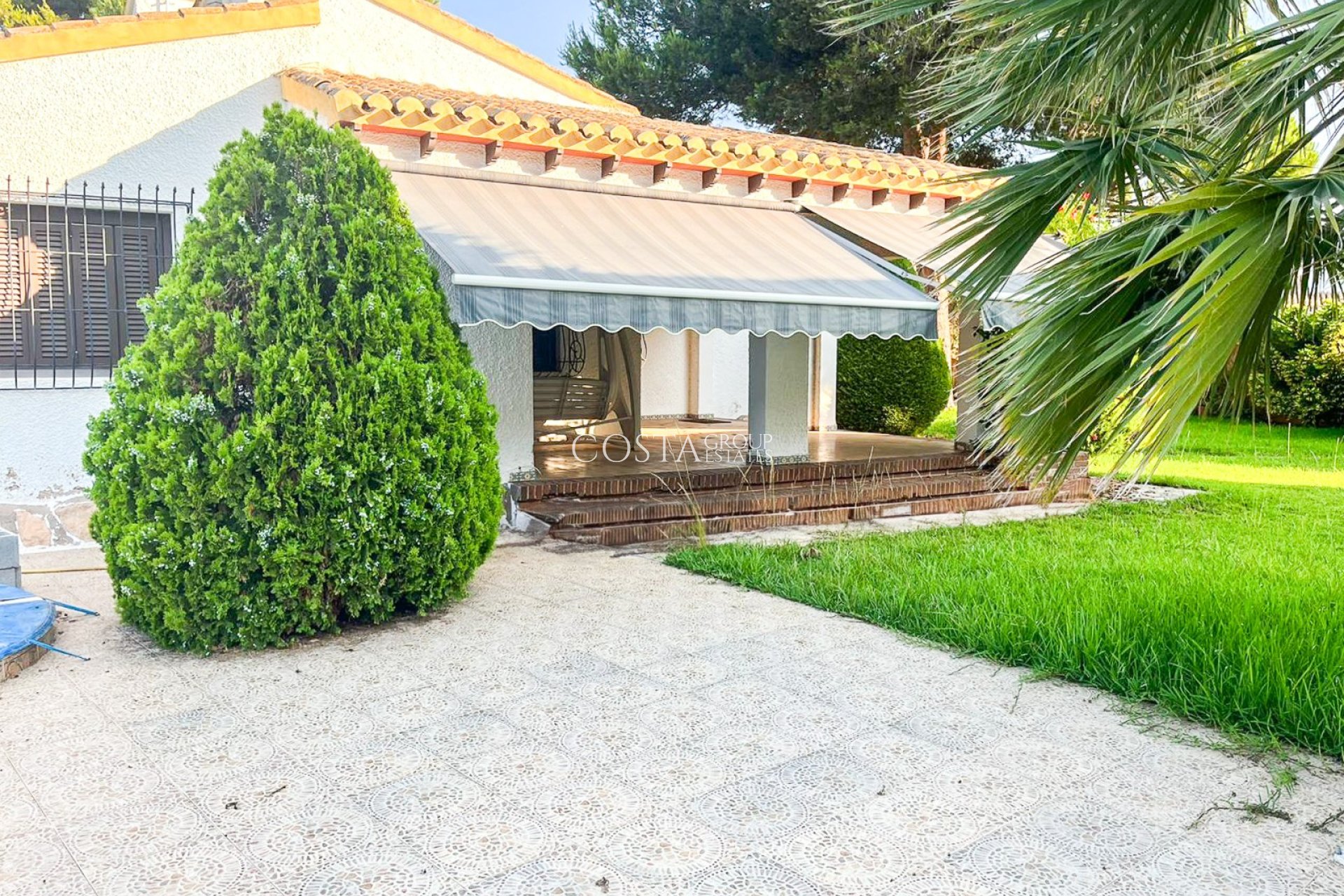 Wiederverkauf - Villa -
Orihuela Costa - Punta Prima