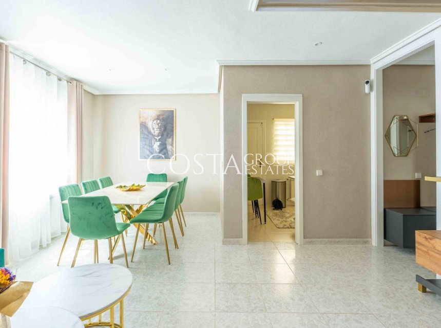 Wiederverkauf - Villa -
Orihuela Costa - Punta Prima