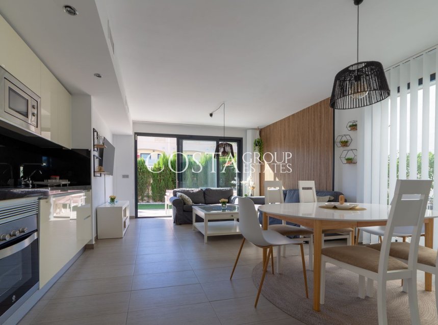 Wiederverkauf - Villa -
Orihuela Costa - Punta Prima