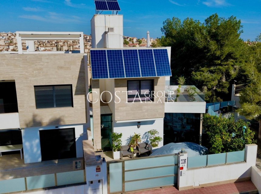 Wiederverkauf - Villa -
Orihuela Costa - Villamartín