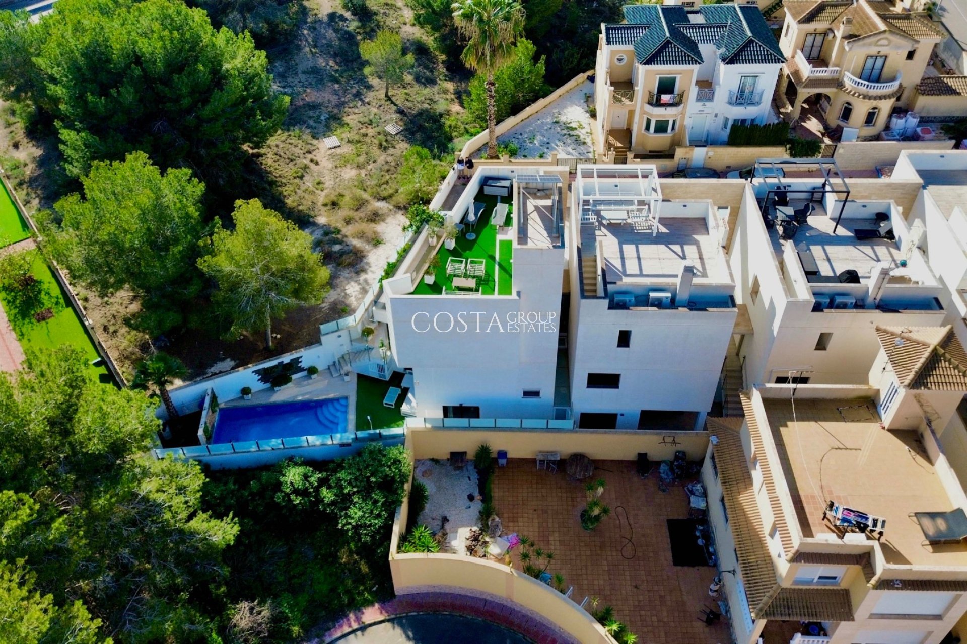 Wiederverkauf - Villa -
Orihuela Costa - Villamartín