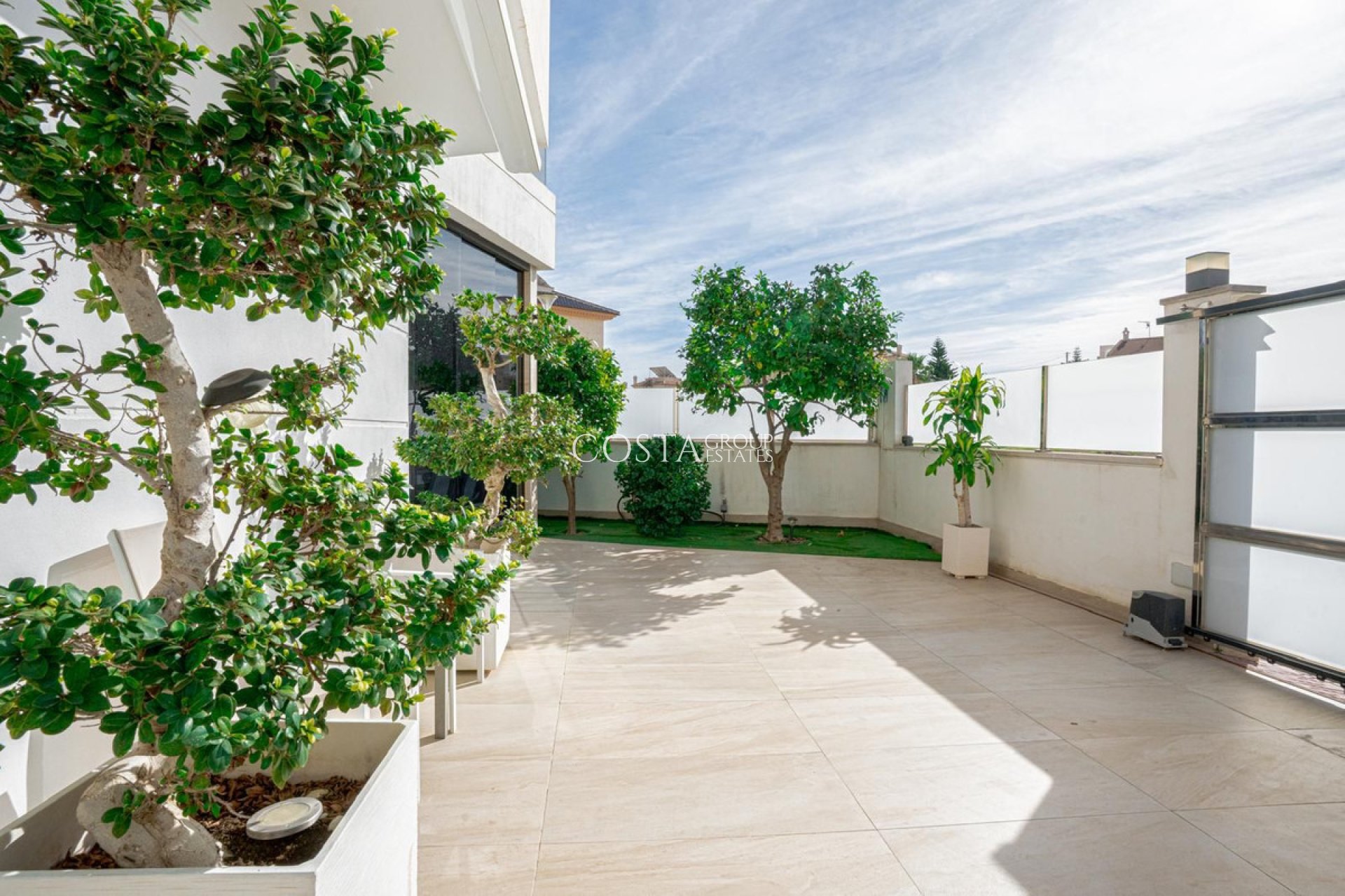 Wiederverkauf - Villa -
Orihuela Costa - Villamartin