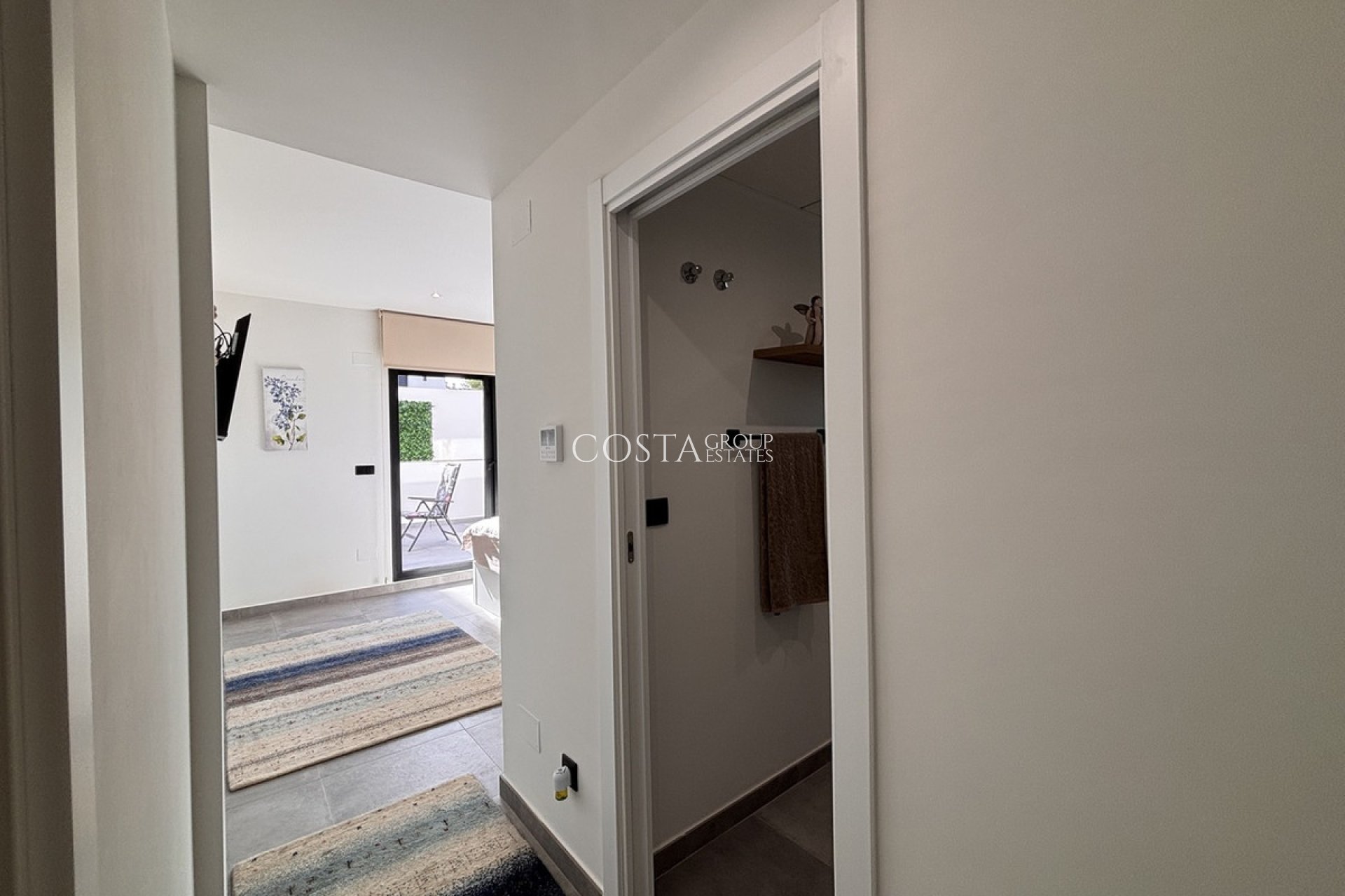 Wiederverkauf - Villa -
Orihuela Costa - Villamartin