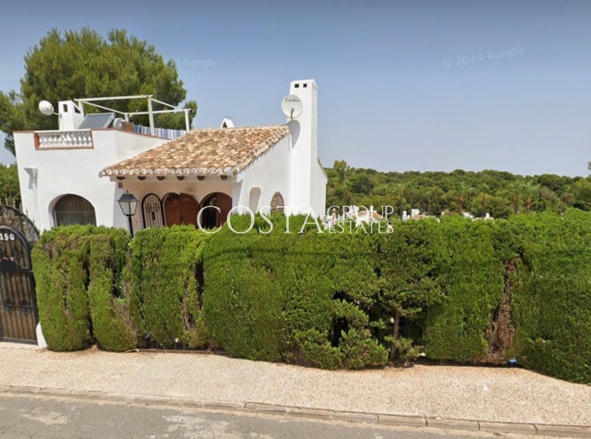 Wiederverkauf - Villa -
Orihuela Costa - Villamartin