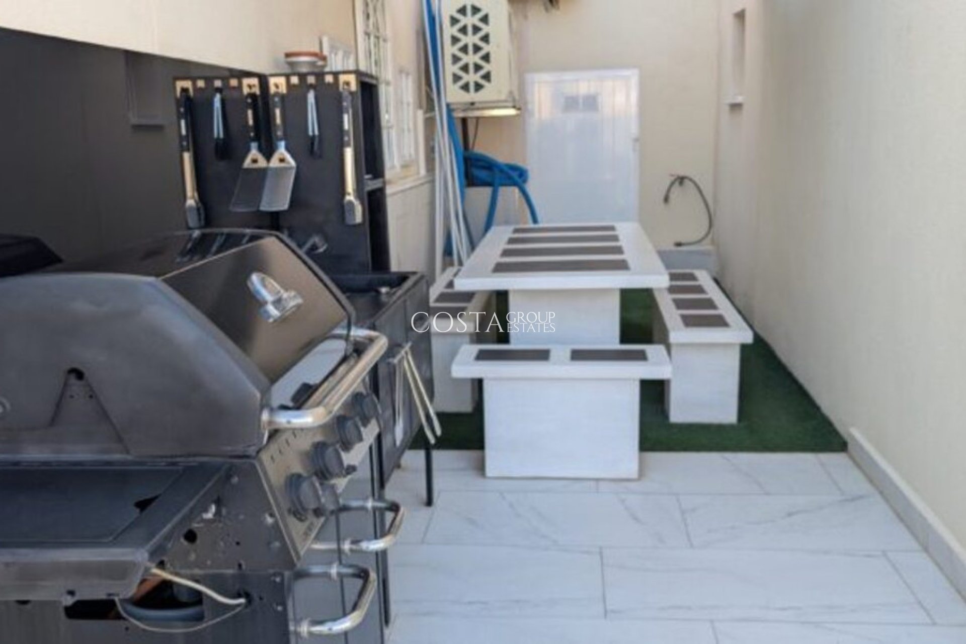 Wiederverkauf - Villa -
Orihuela Costa - Villamartin