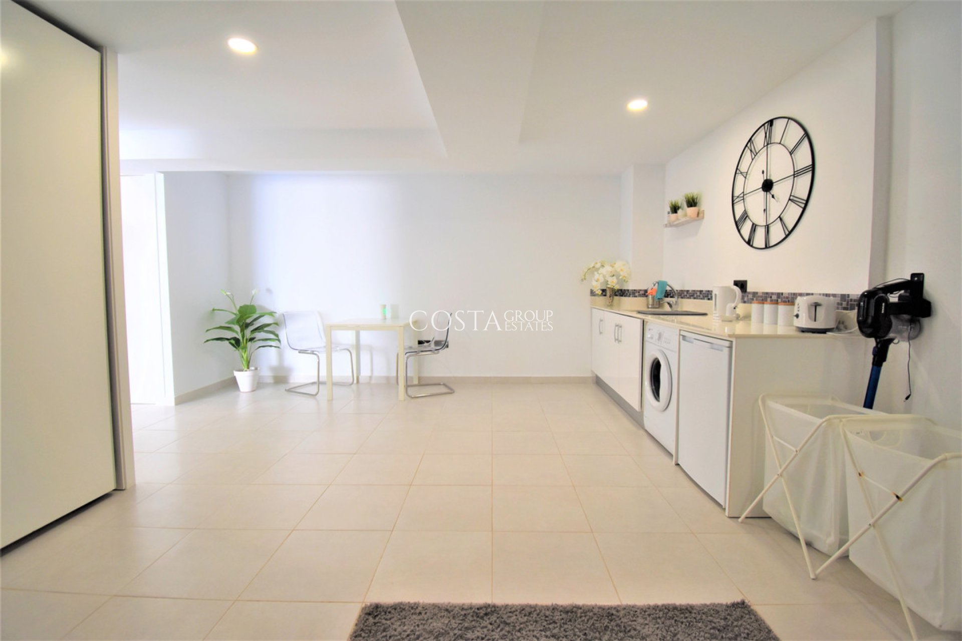 Wiederverkauf - Villa -
Orihuela Costa - Villamartin