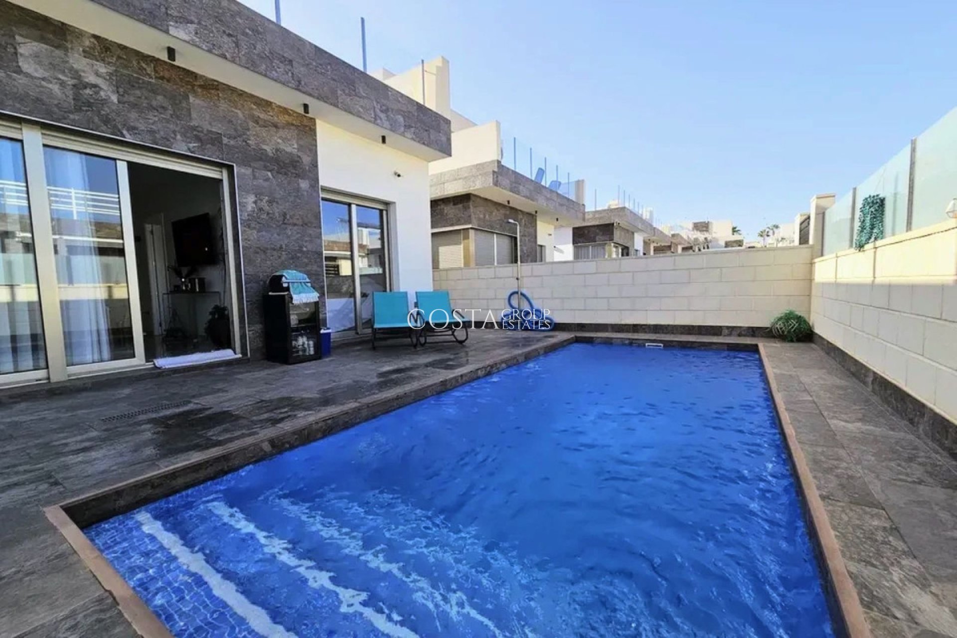 Wiederverkauf - Villa -
Orihuela Costa - Villamartin