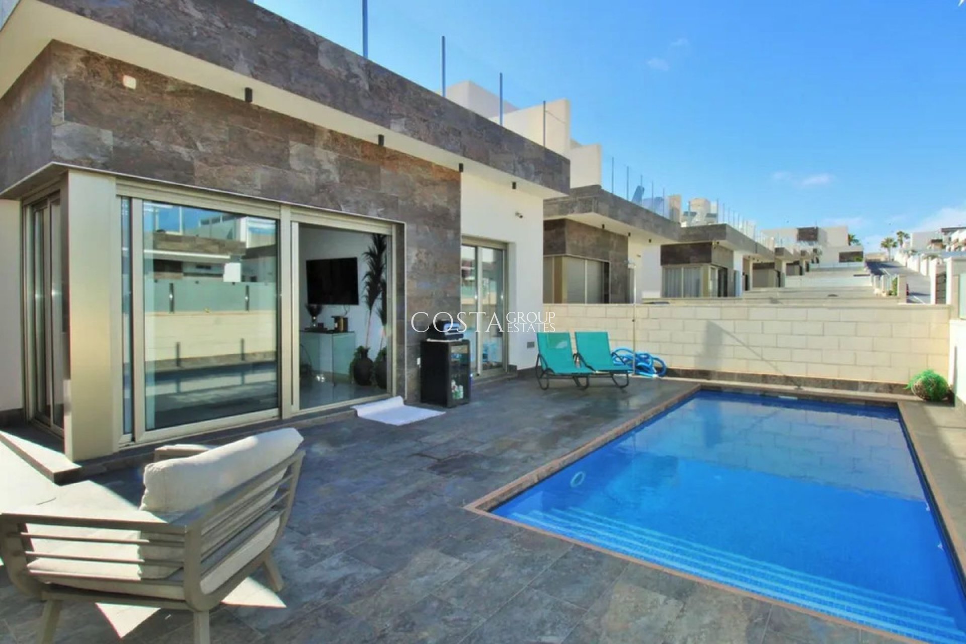 Wiederverkauf - Villa -
Orihuela Costa - Villamartin