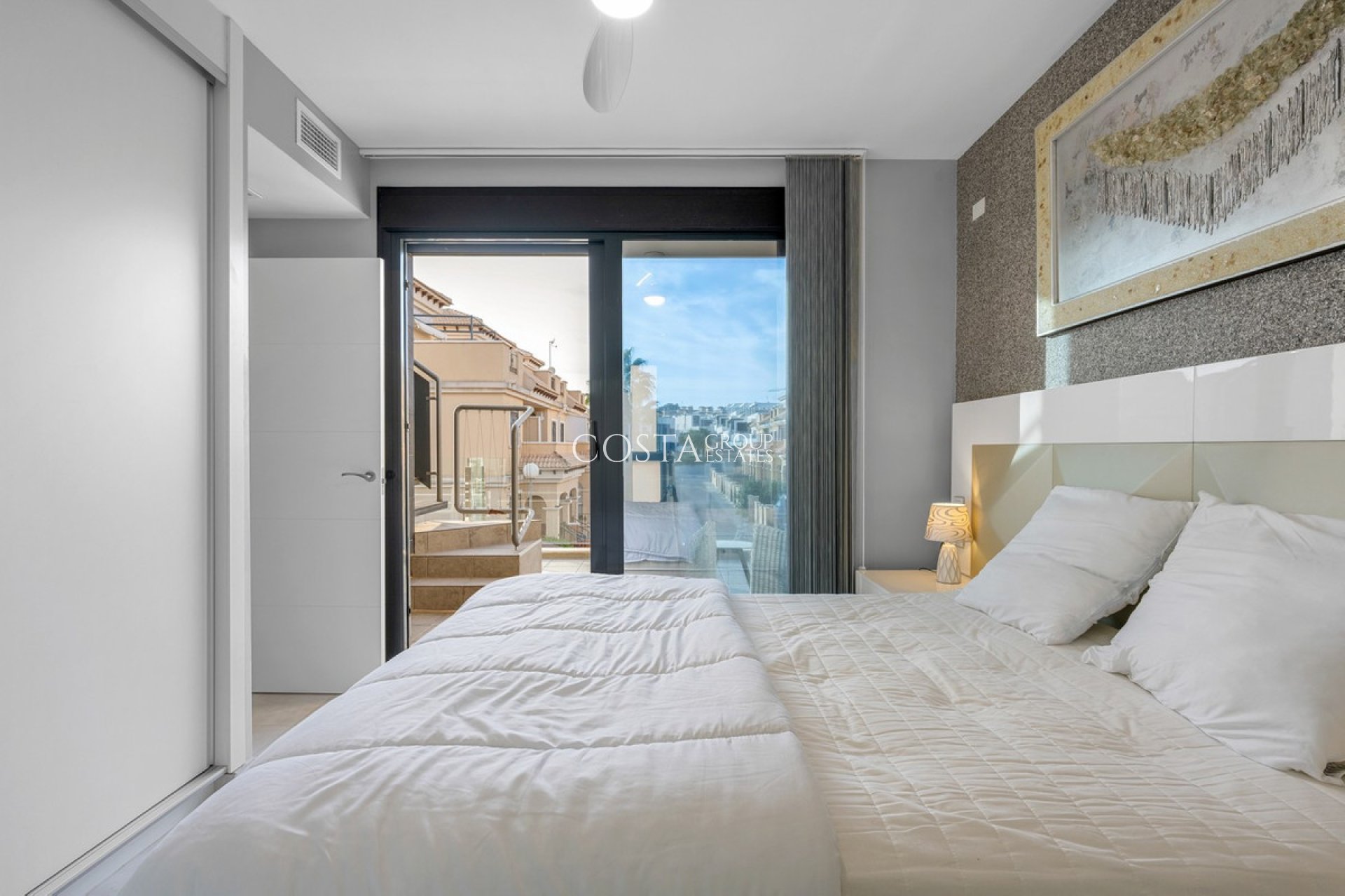 Wiederverkauf - Villa -
Orihuela Costa