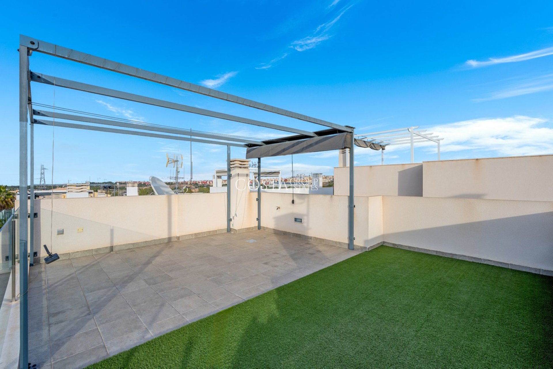 Wiederverkauf - Villa -
Orihuela Costa