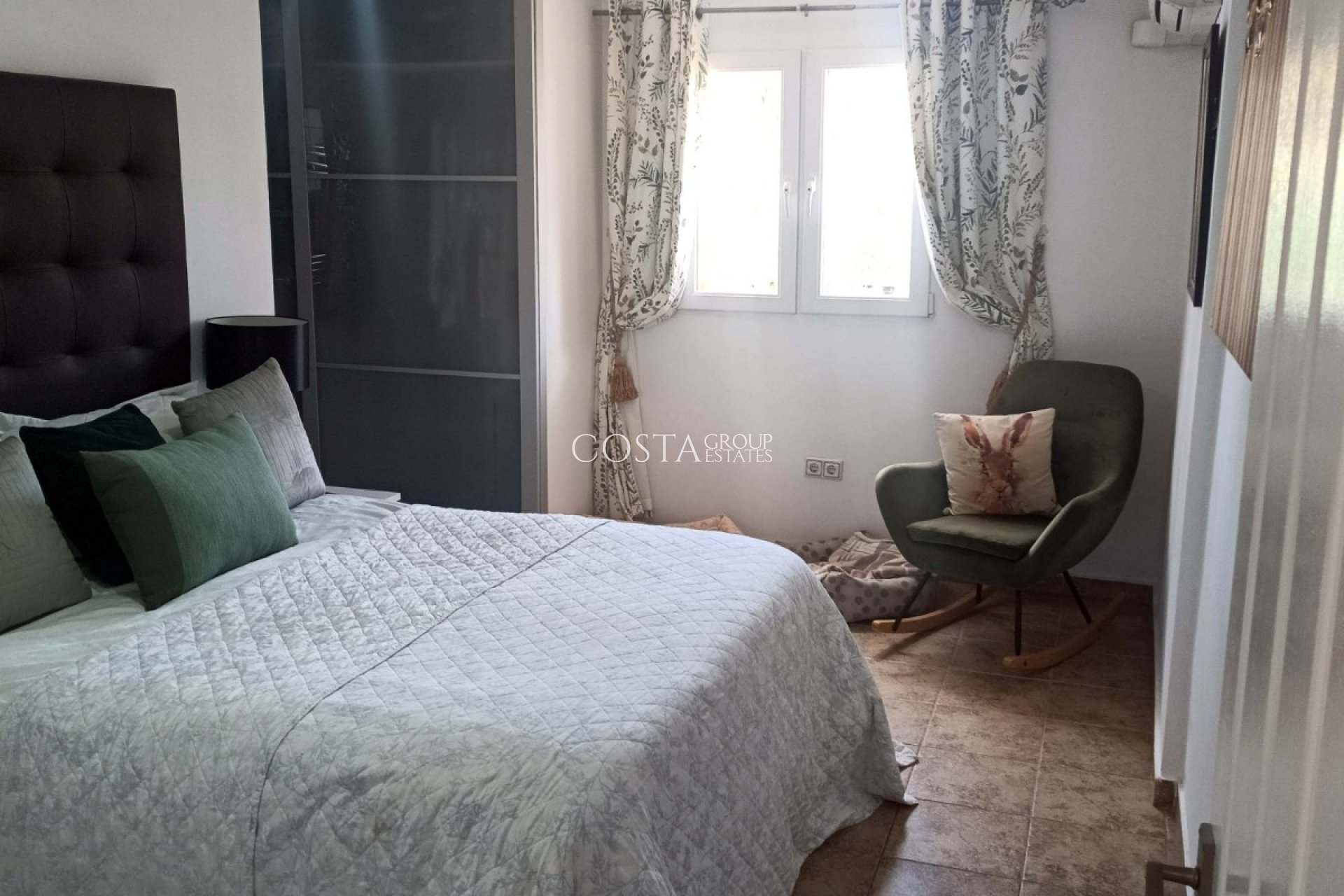 Wiederverkauf - Villa -
Orihuela - La Florida