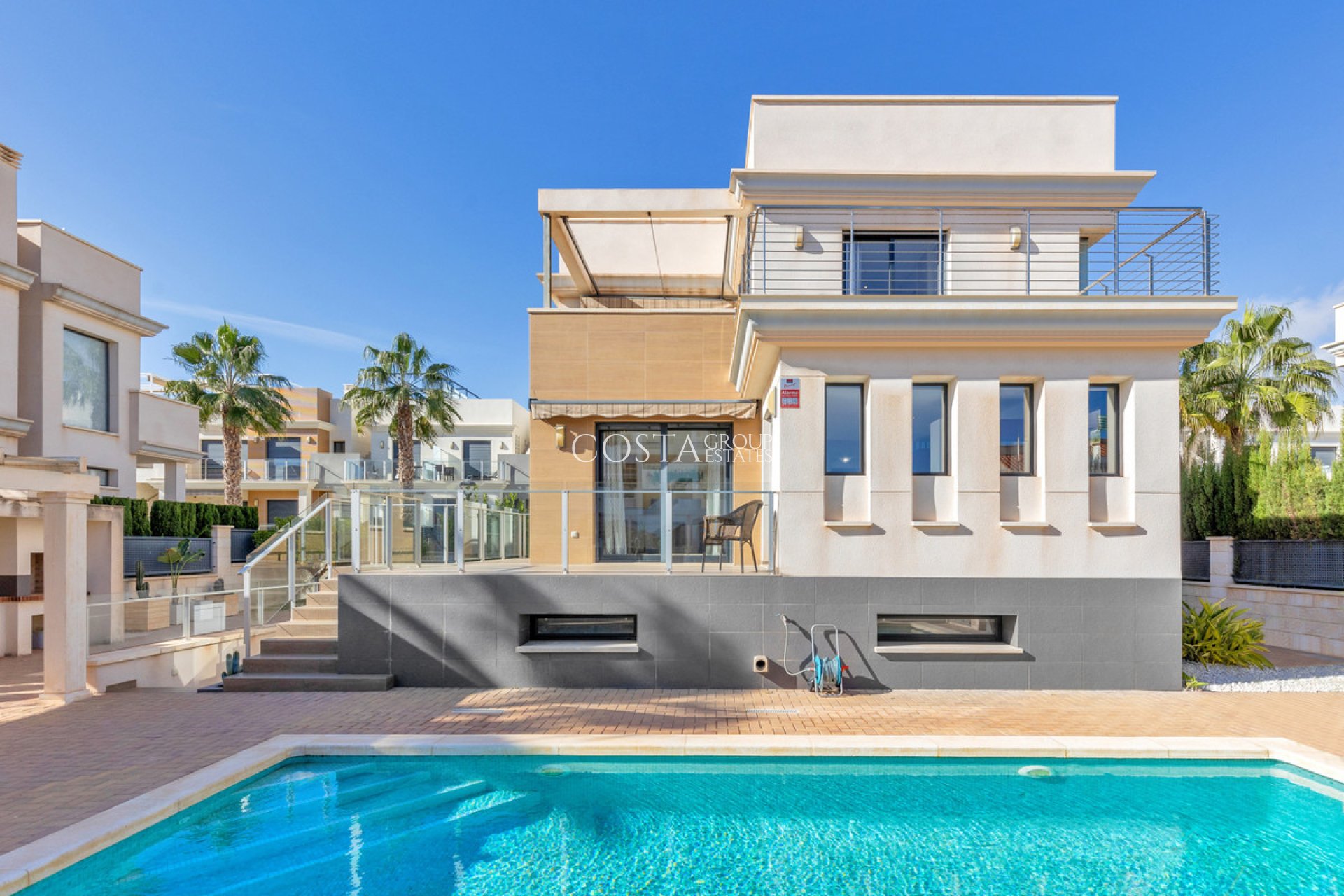 Wiederverkauf - Villa -
Orihuela - La Zenia