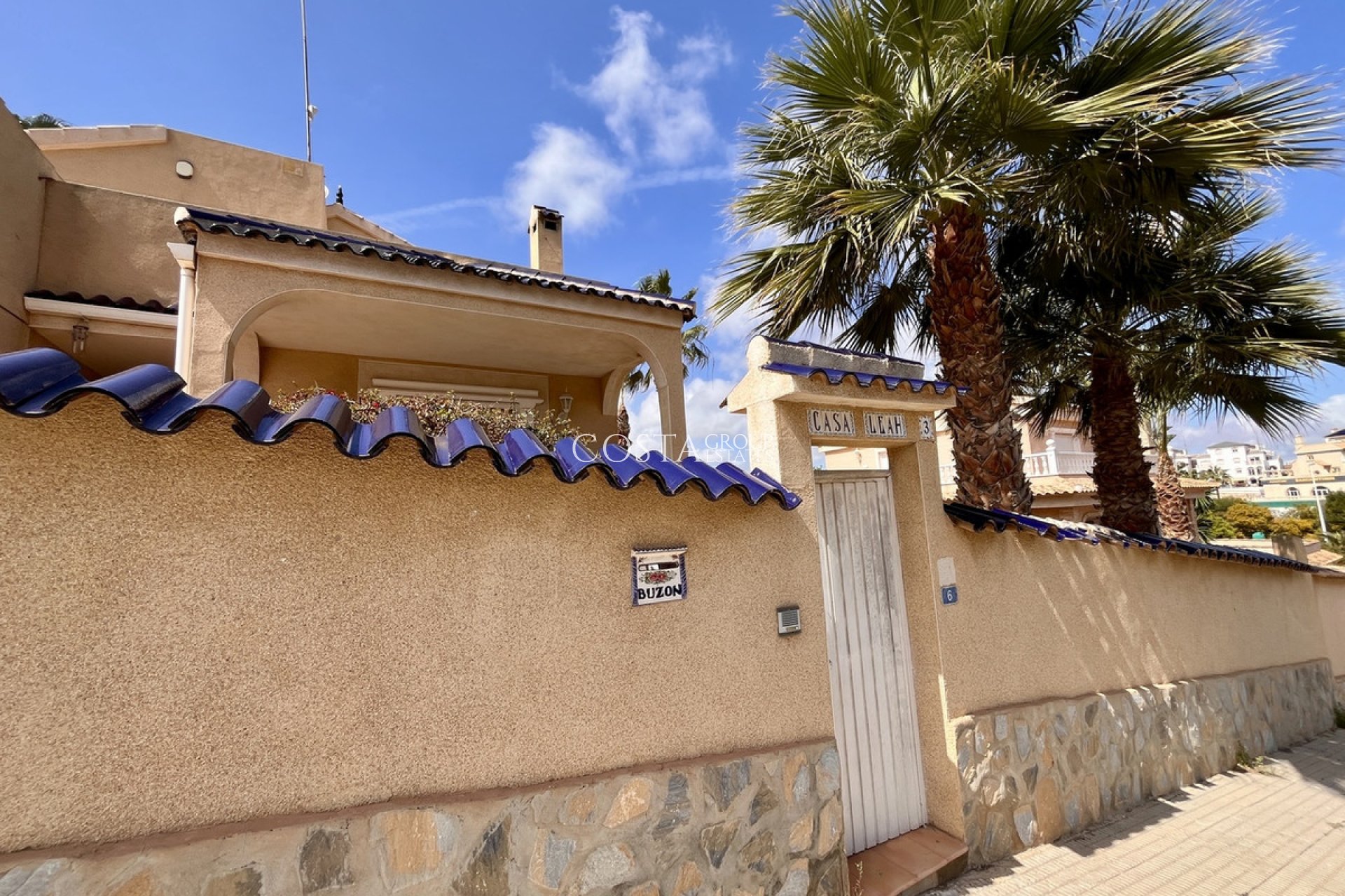 Wiederverkauf - Villa -
Orihuela - La Zenia