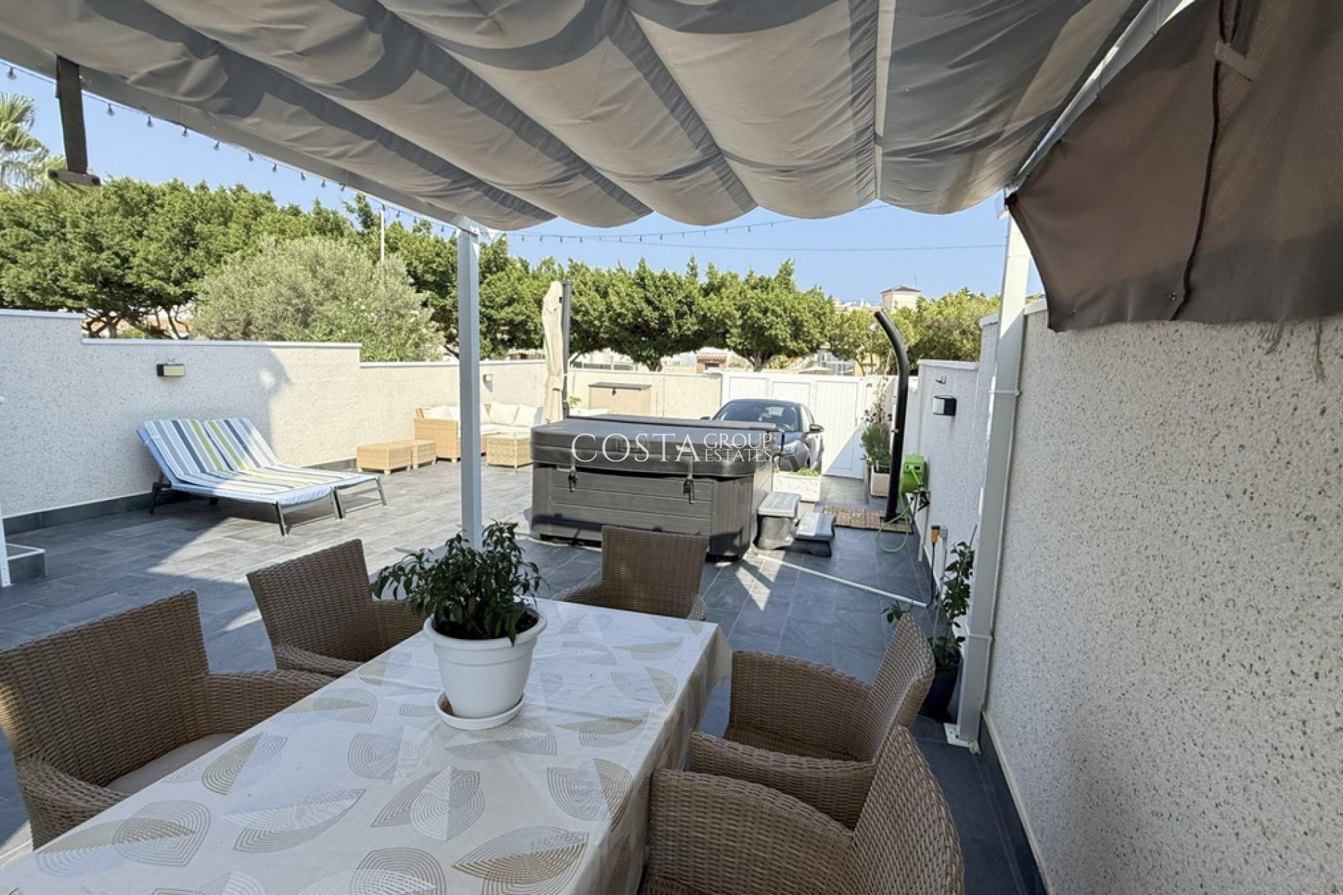 Wiederverkauf - Villa -
Orihuela - La Zenia