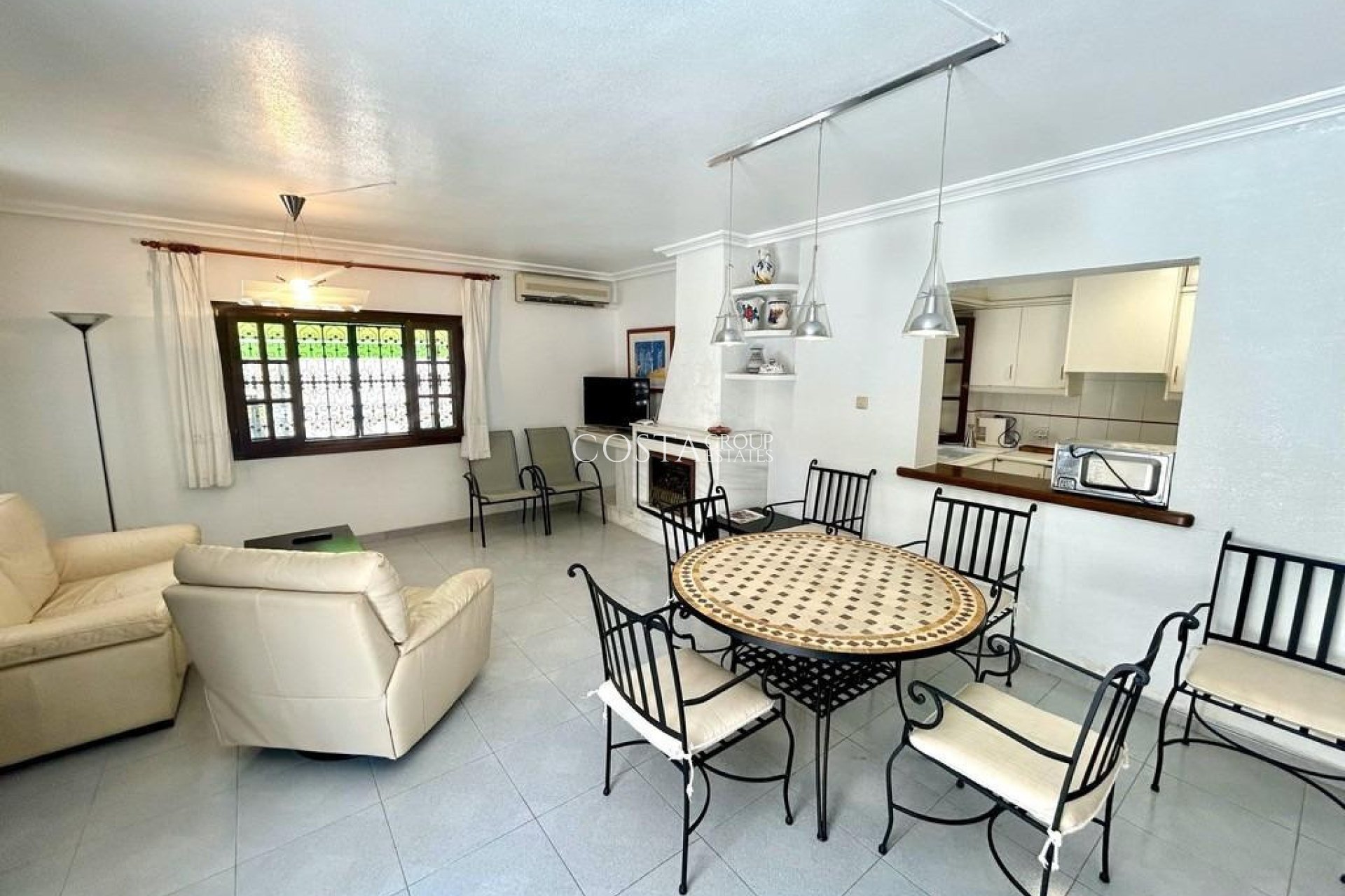 Wiederverkauf - Villa -
Orihuela - La Zenia