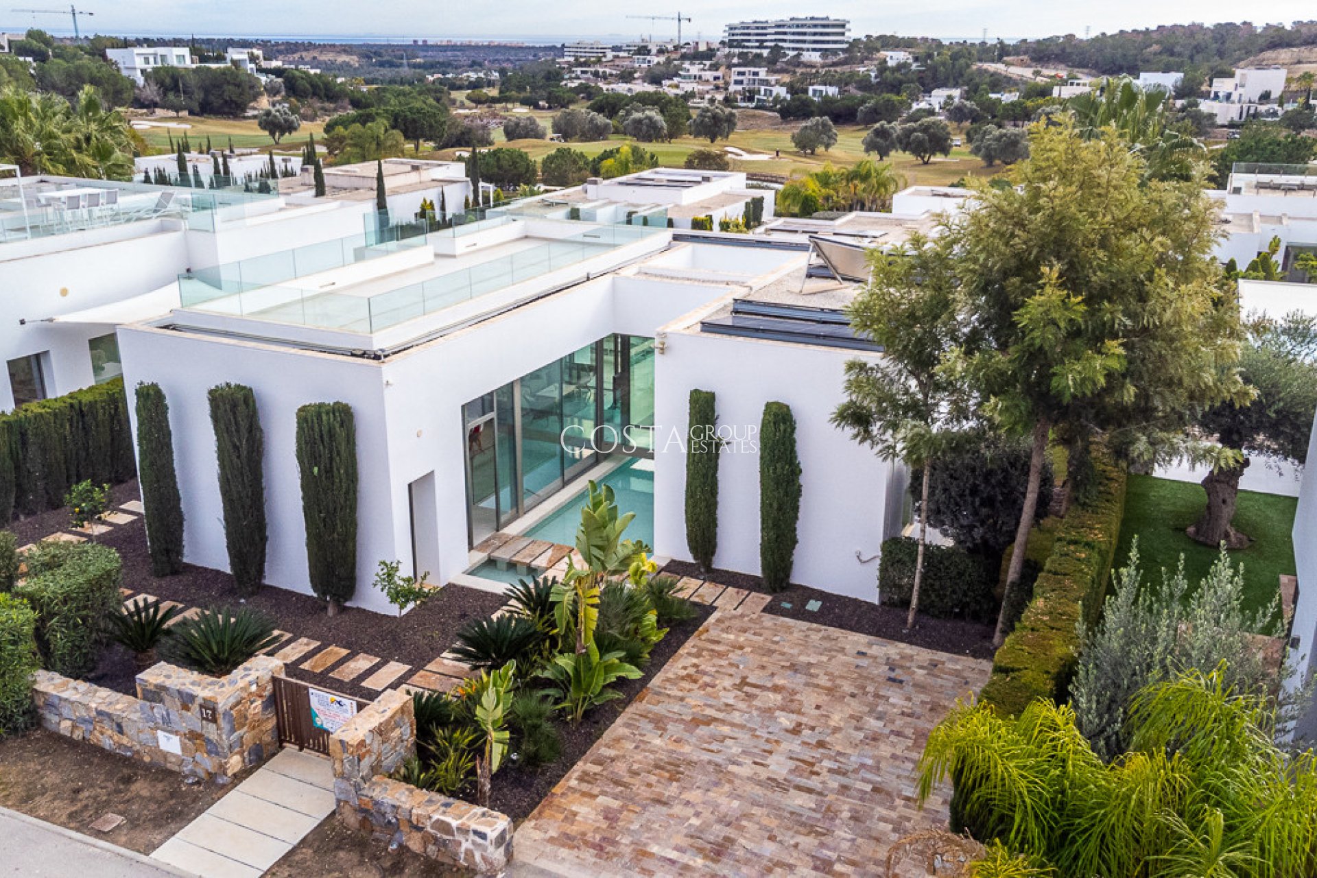 Wiederverkauf - Villa -
Orihuela - Las Colinas Golf