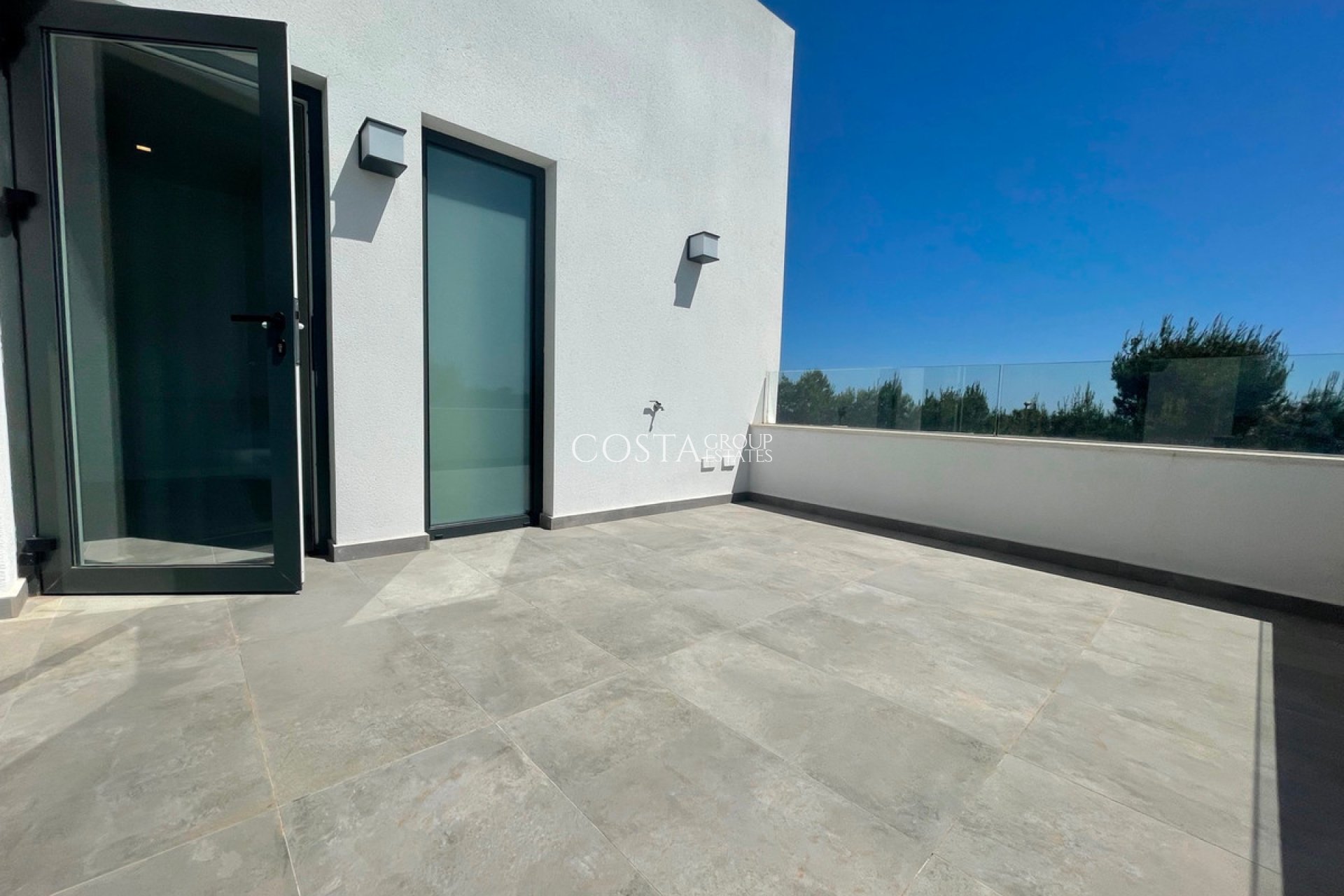 Wiederverkauf - Villa -
Orihuela - Las Colinas Golf