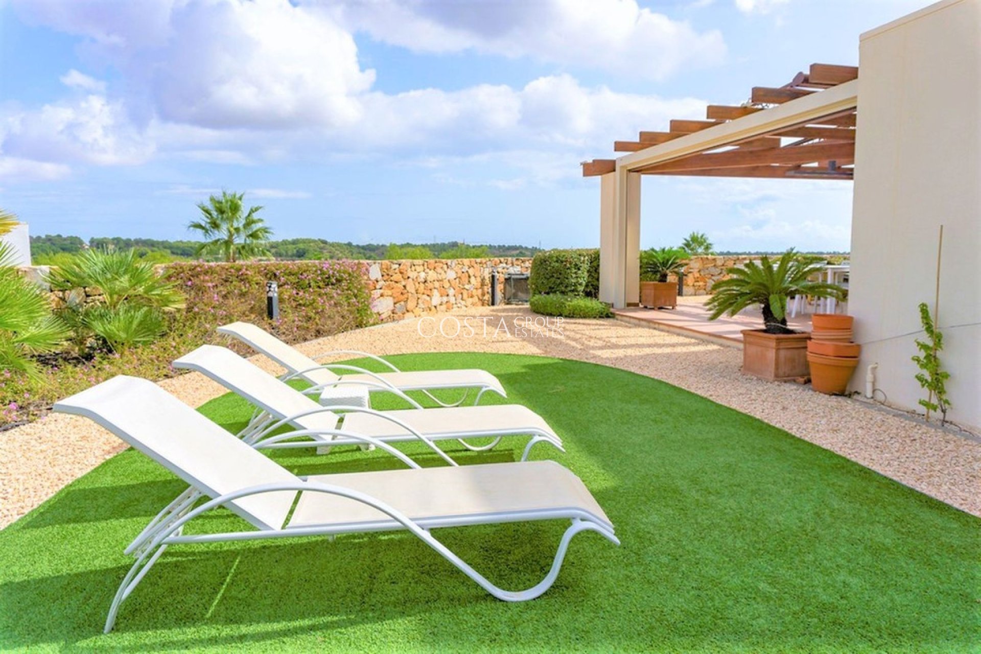 Wiederverkauf - Villa -
Orihuela - Las Colinas Golf