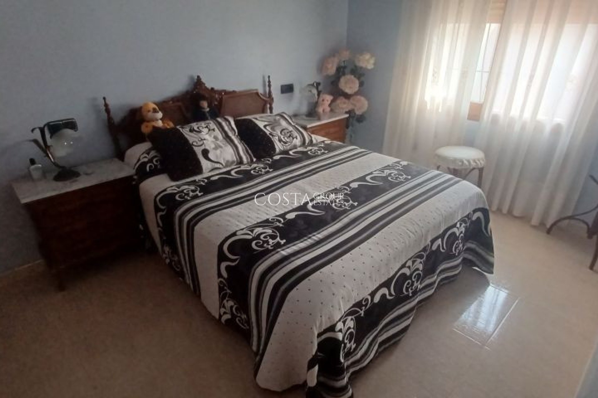 Wiederverkauf - Villa -
Orihuela - Orihuela Costa