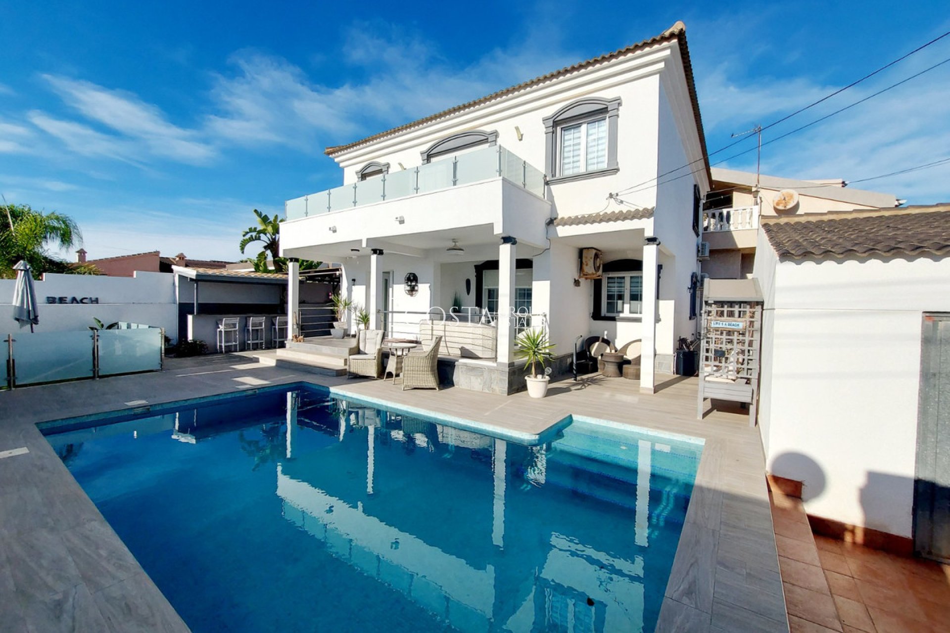 Wiederverkauf - Villa -
Orihuela - Orihuela Costa