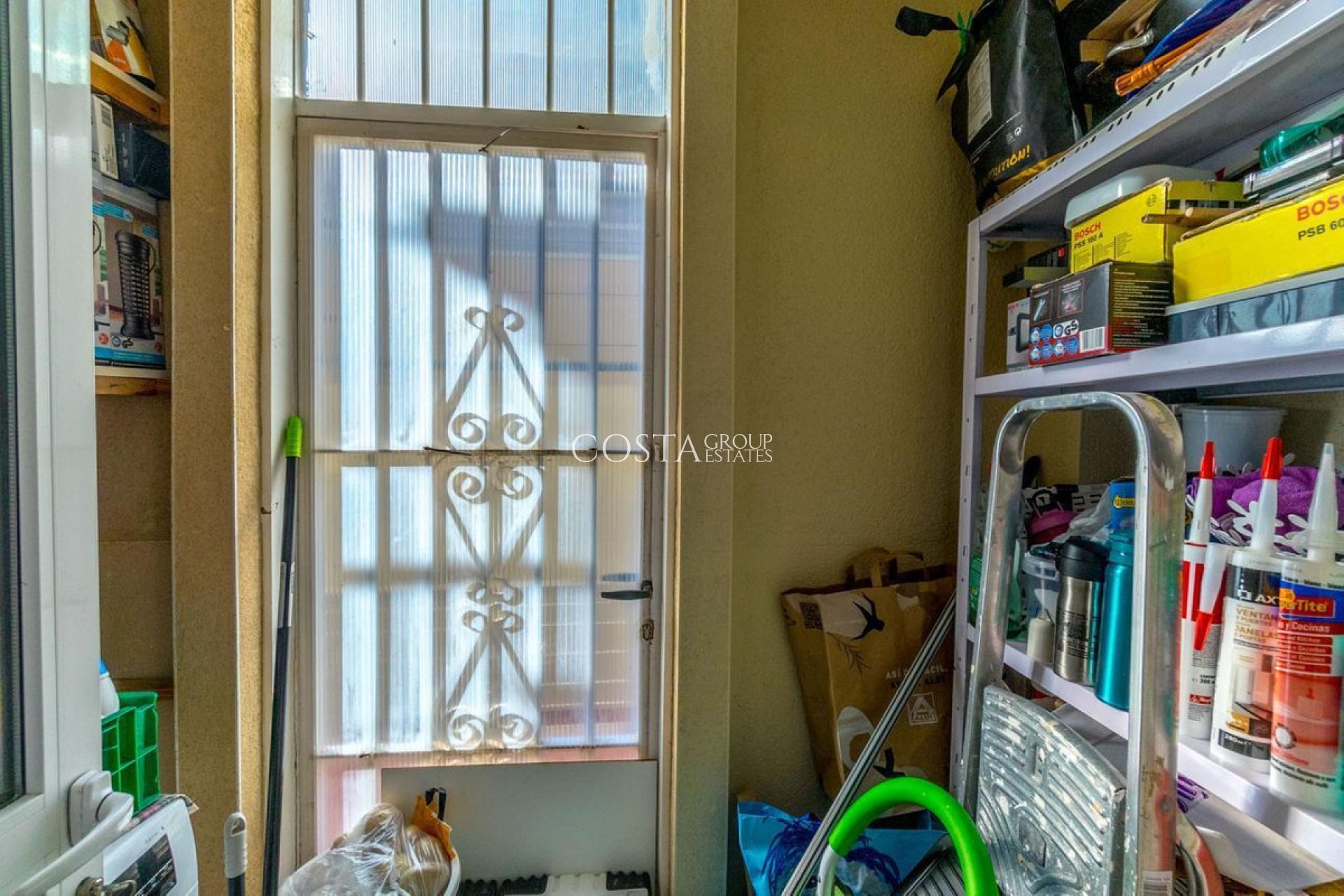 Wiederverkauf - Villa -
Orihuela - Orihuela Costa