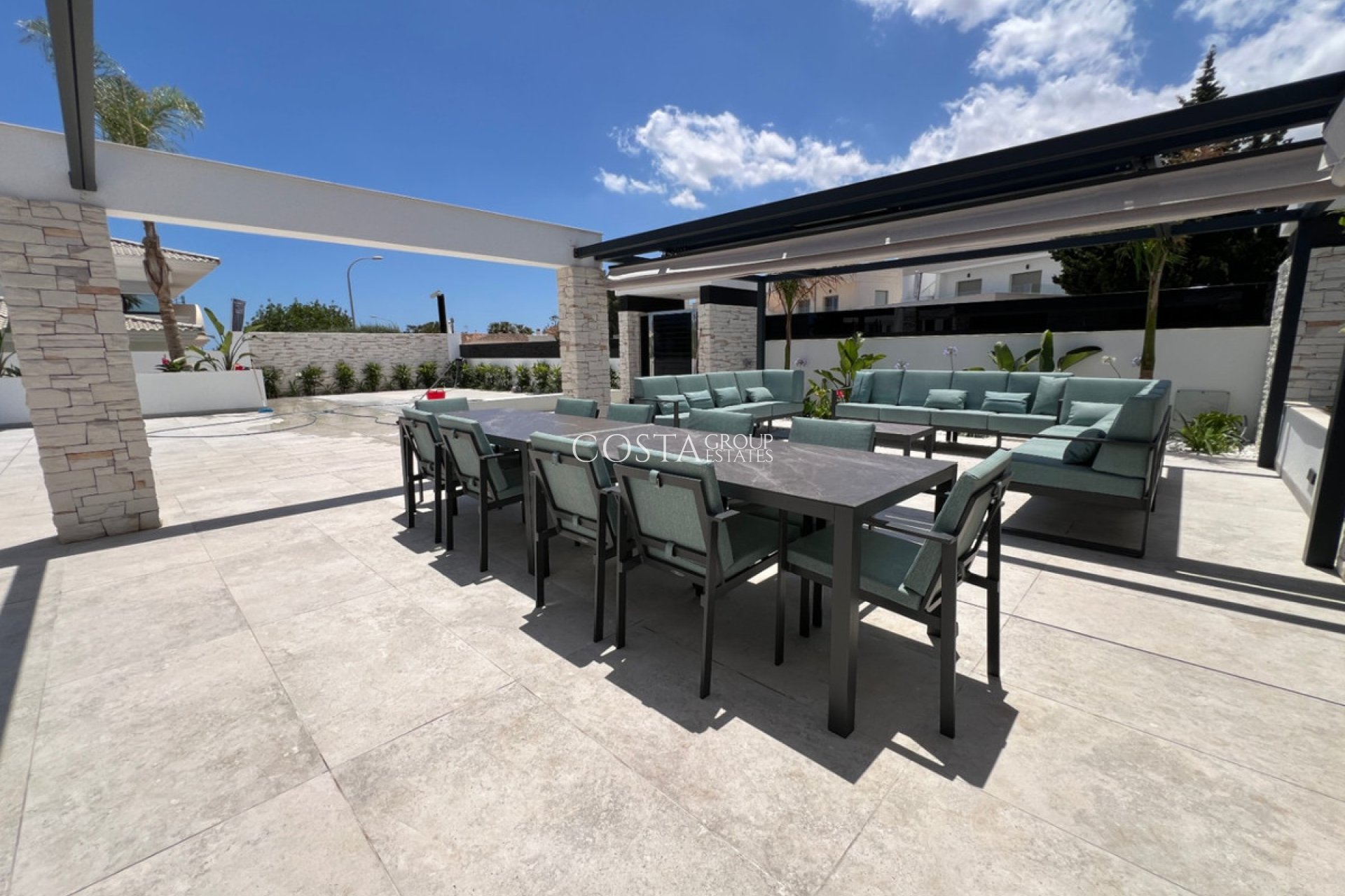 Wiederverkauf - Villa -
Orihuela - Orihuela Costa