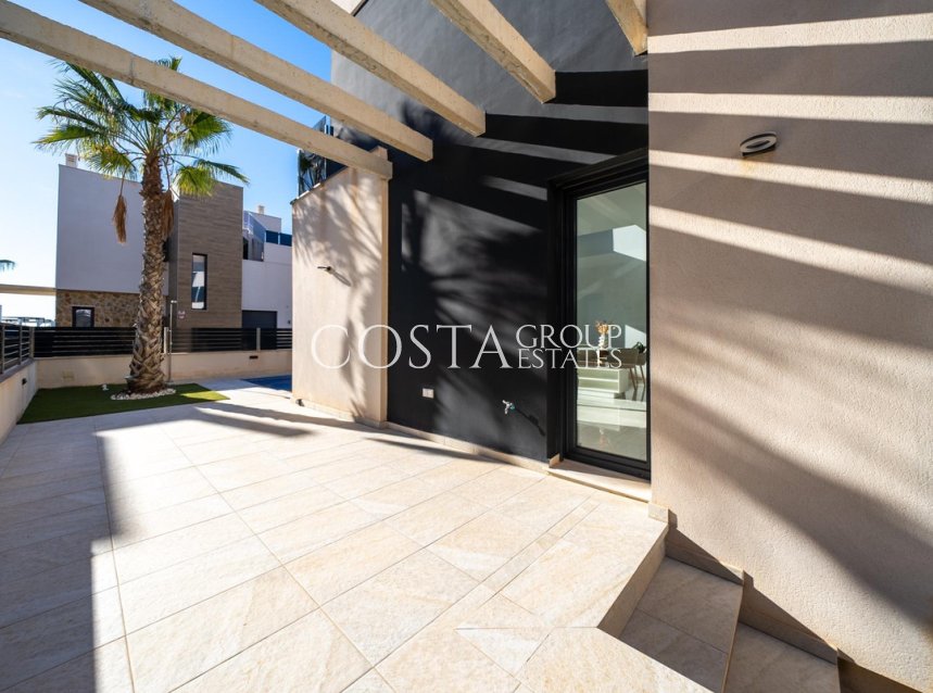 Wiederverkauf - Villa -
Orihuela - Orihuela Costa