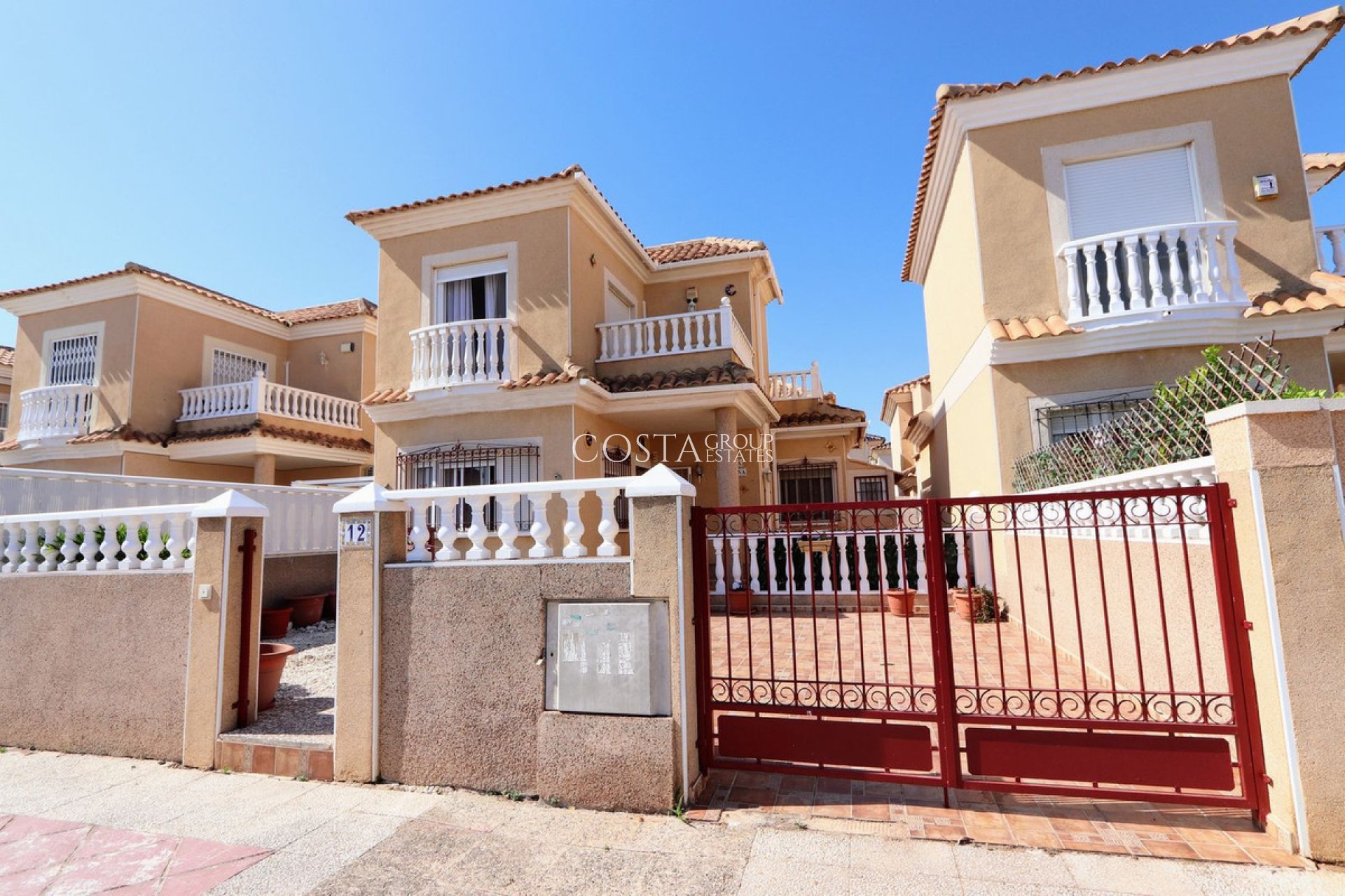 Wiederverkauf - Villa -
Orihuela - Playa Flamenca