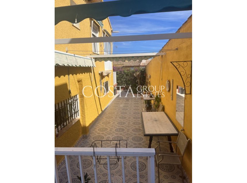 Wiederverkauf - Villa -
Orihuela - Punta Prima