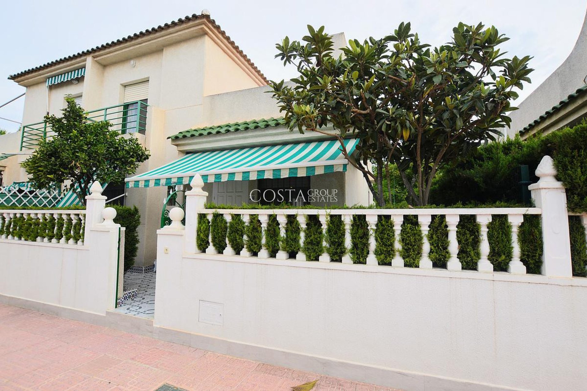 Wiederverkauf - Villa -
Orihuela - Punta Prima