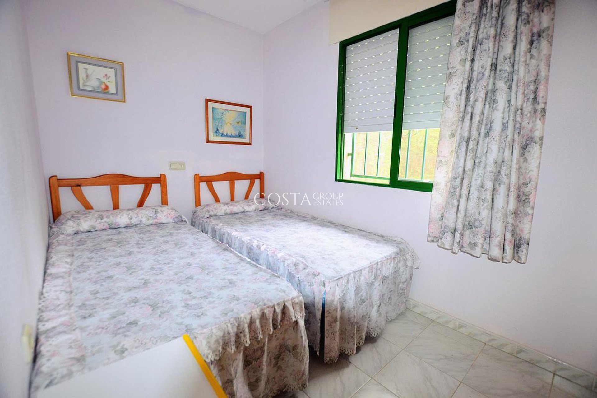 Wiederverkauf - Villa -
Orihuela - Punta Prima