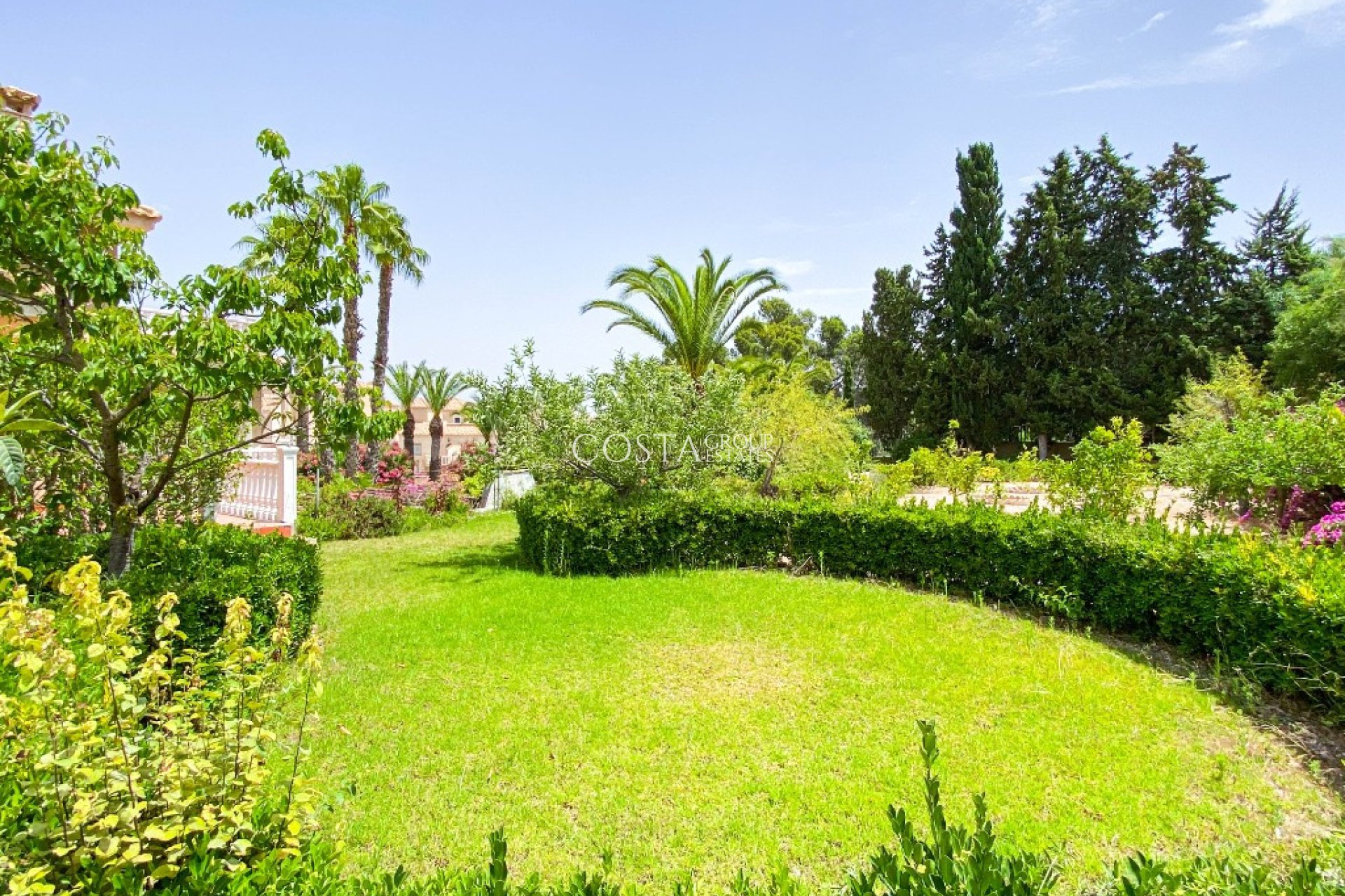 Wiederverkauf - Villa -
Orihuela - Villamartin
